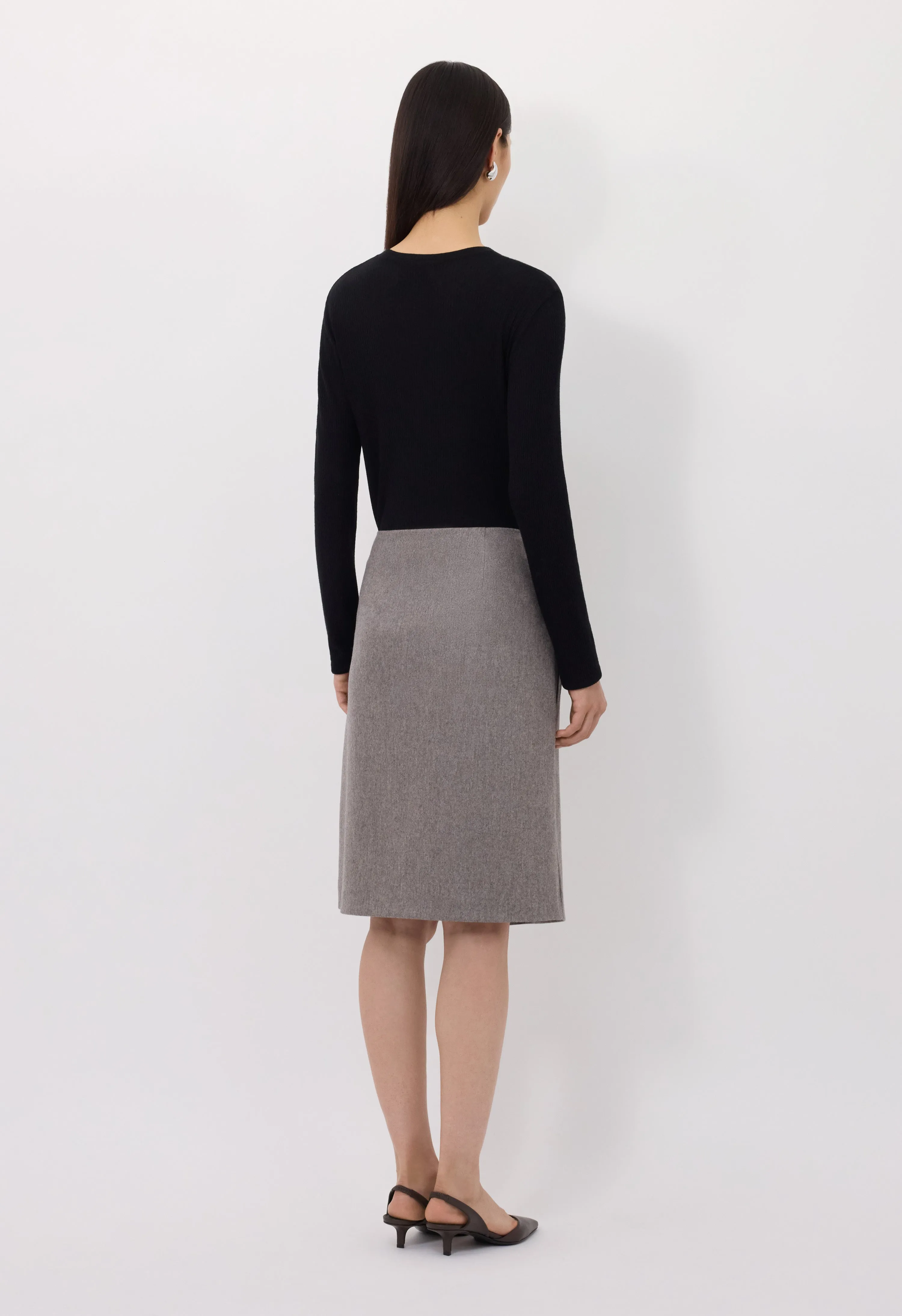 JIL Flannel wrap skirt sold by Loulou De Saison product image thumbnail 5