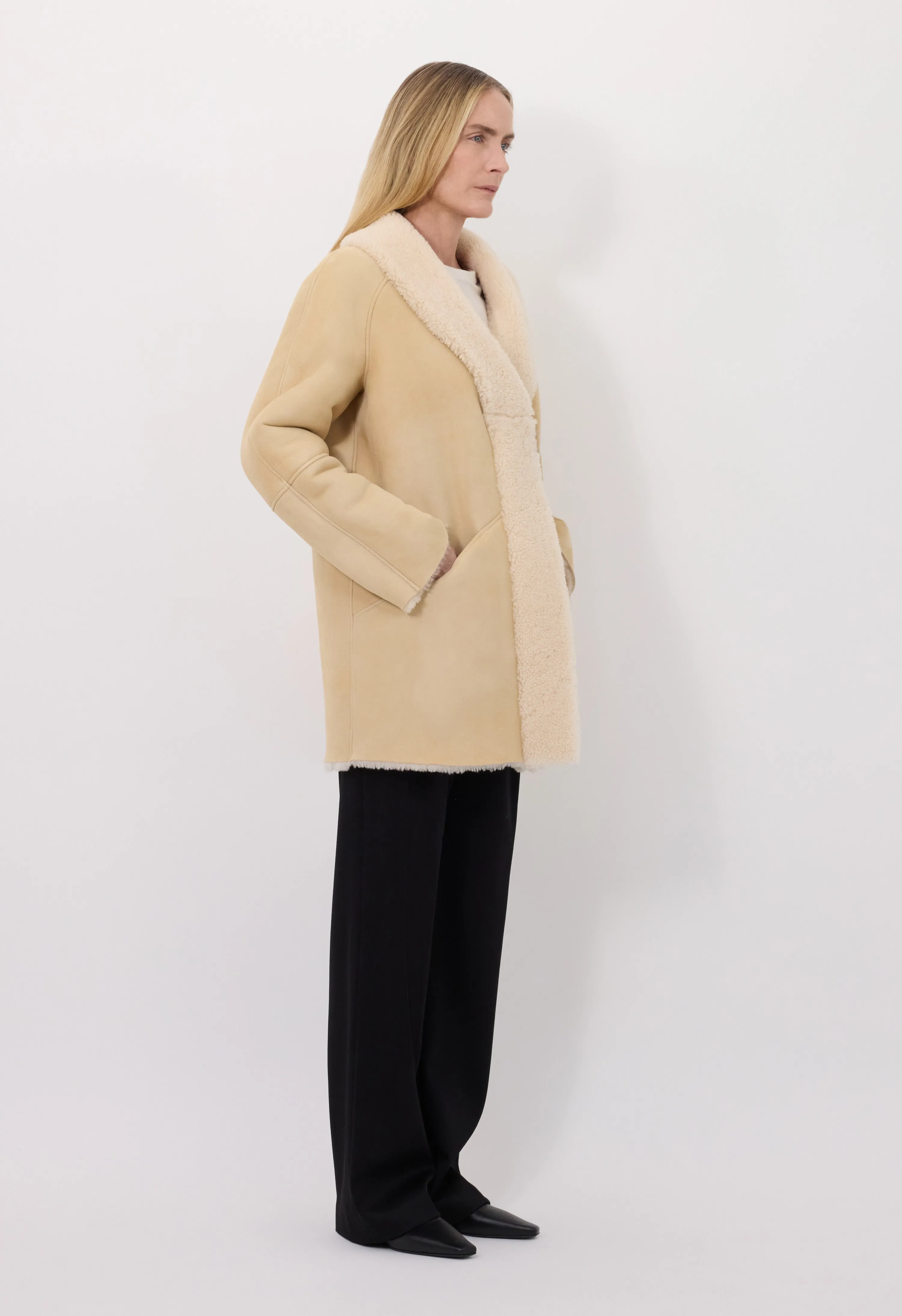 ISAK Shearling coat sold by Loulou De Saison product image thumbnail 3