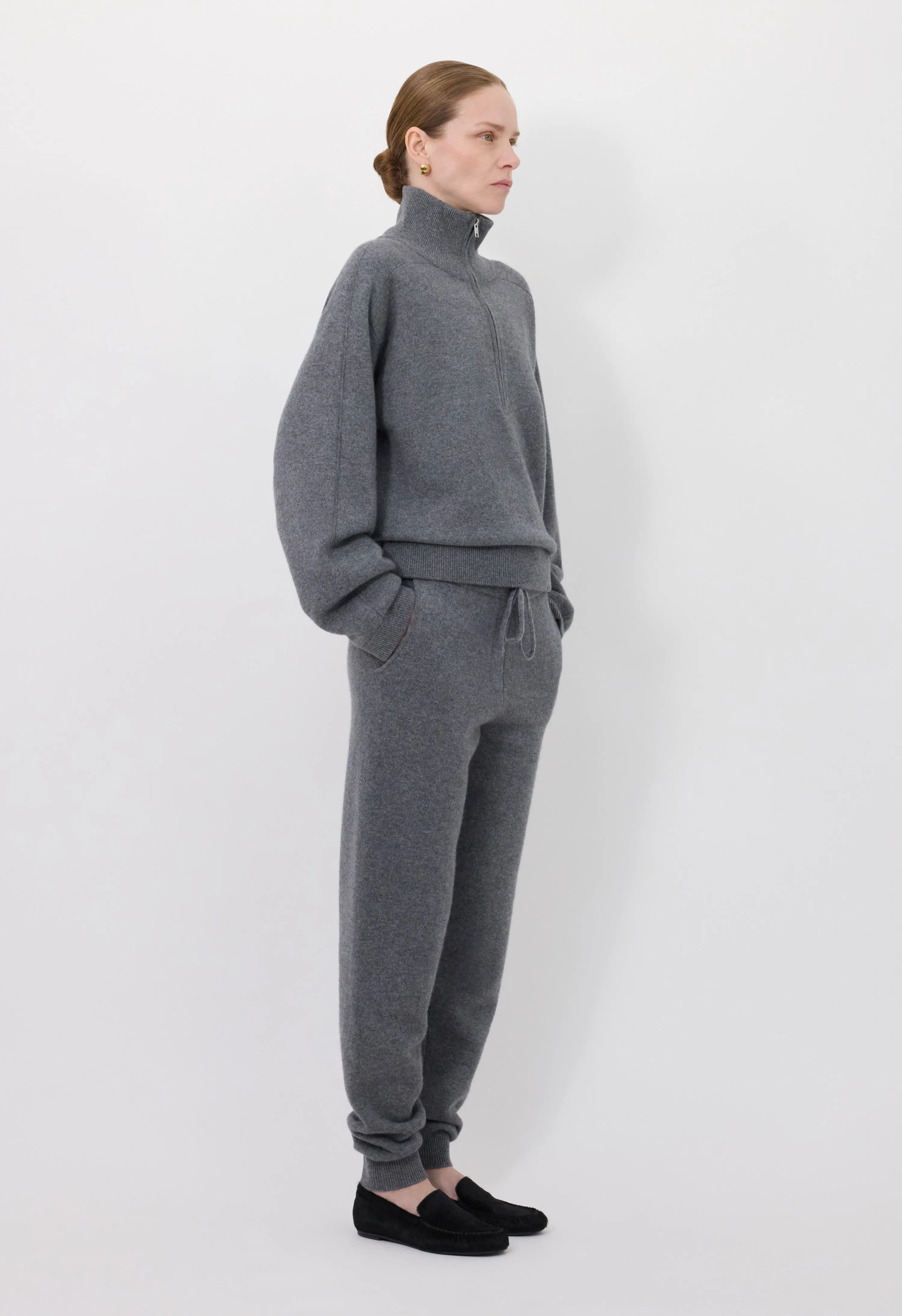 HESPERO LDS Cashmere French terry joggers sold by Loulou De Saison product image thumbnail 3