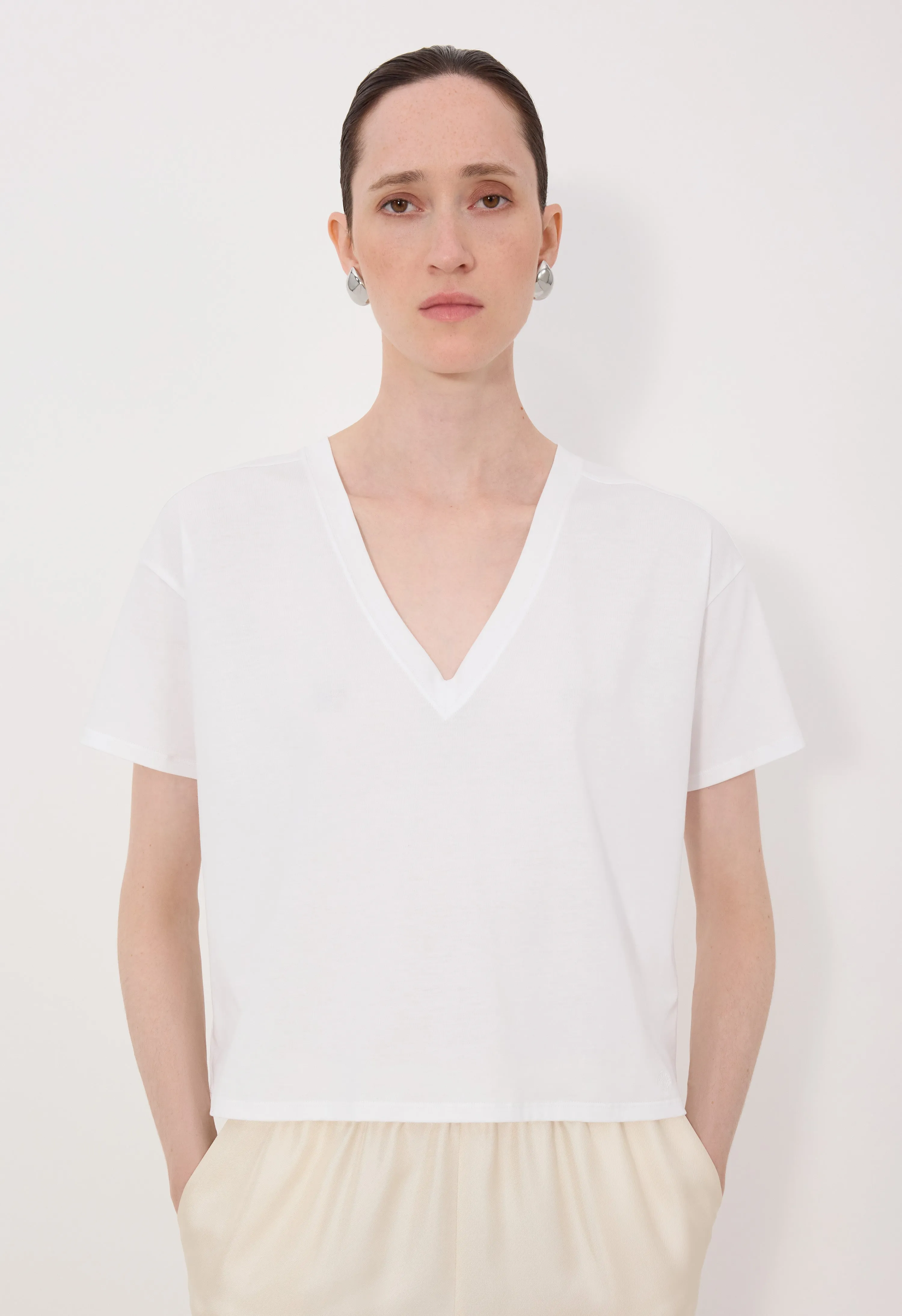 FAAA LDS V neck T-shirt sold by Loulou De Saison product image thumbnail 4