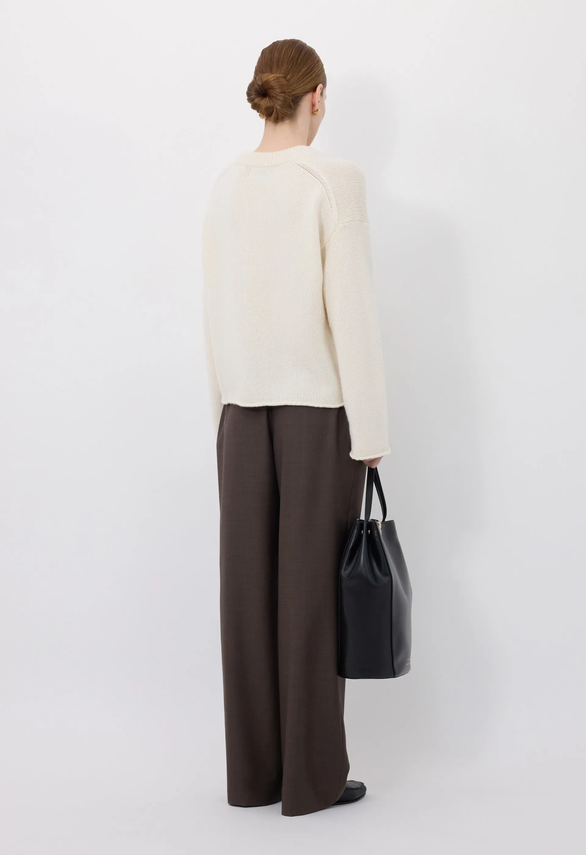 DERRY Plunging U neck sweater sold by Loulou De Saison product image thumbnail 4