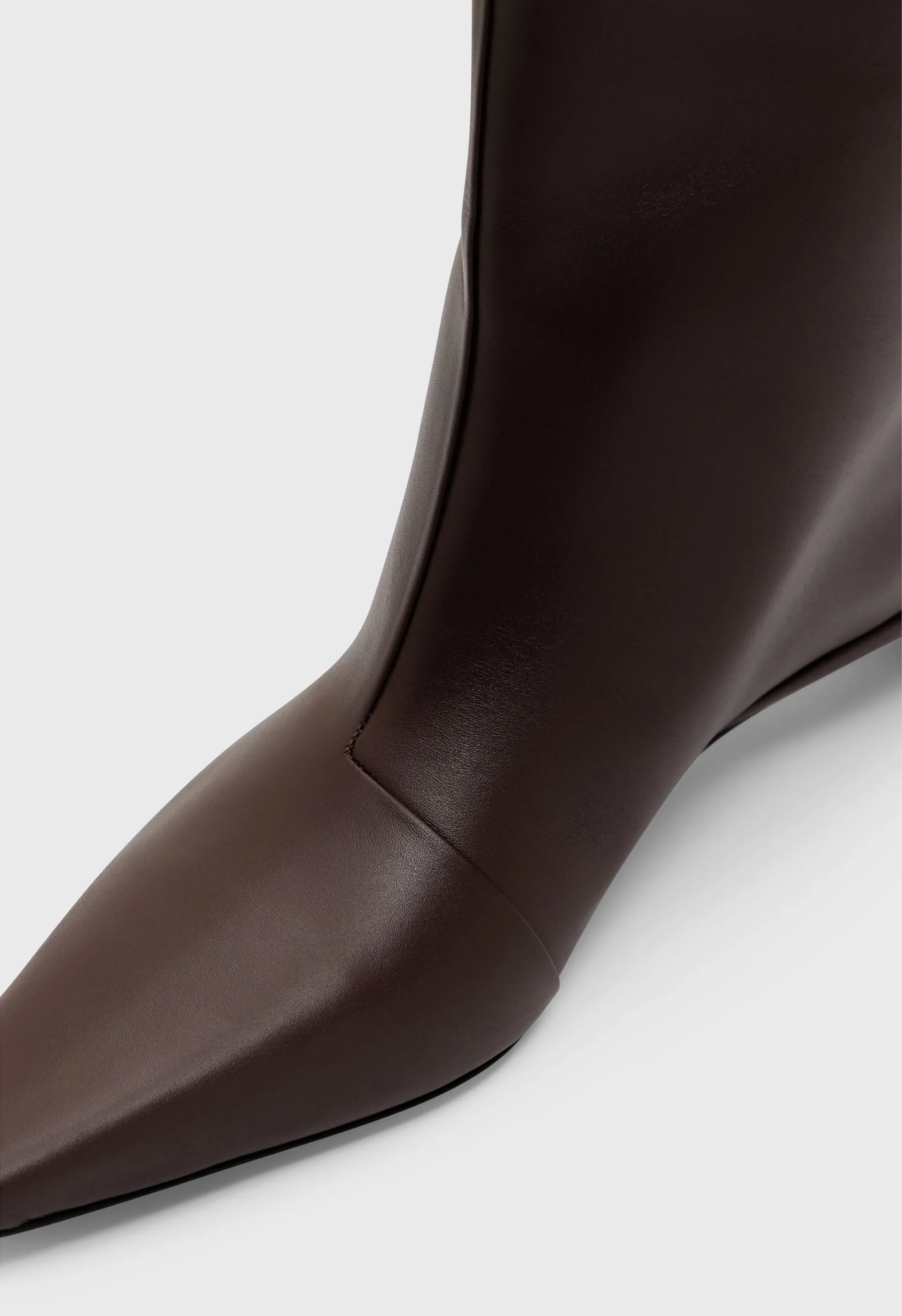 CELINE LDS Leather ankle boots sold by Loulou De Saison product image thumbnail 4