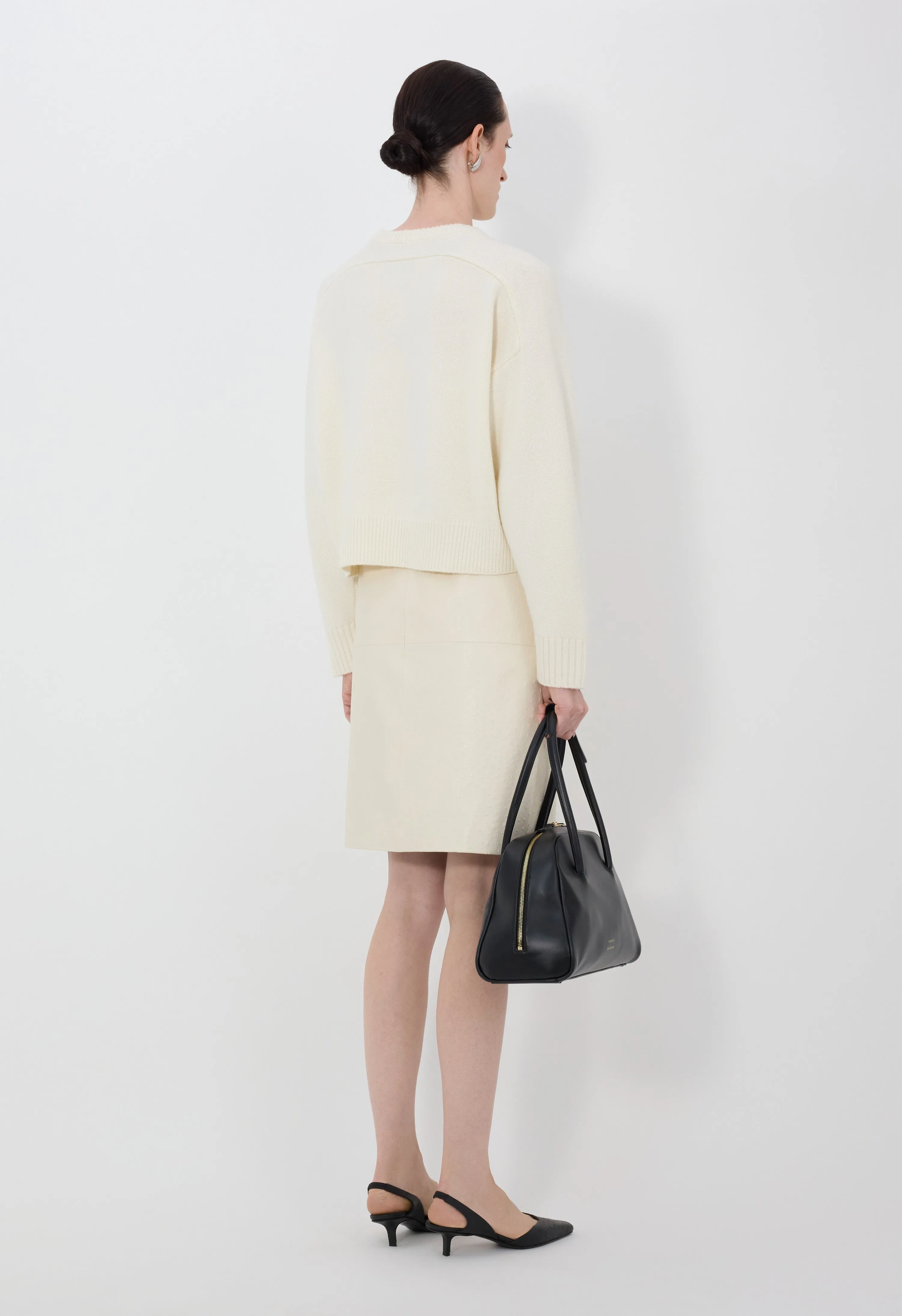 BRUZZI LDS Cropped wool cashmere sweater sold by Loulou De Saison product image thumbnail 5