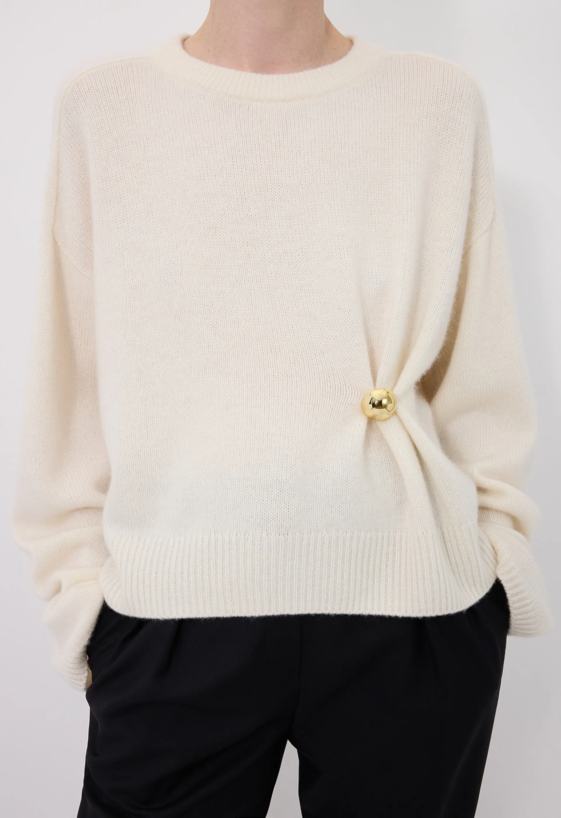 BILL Metal ornament cashmere sweater sold by Loulou De Saison product image thumbnail 4