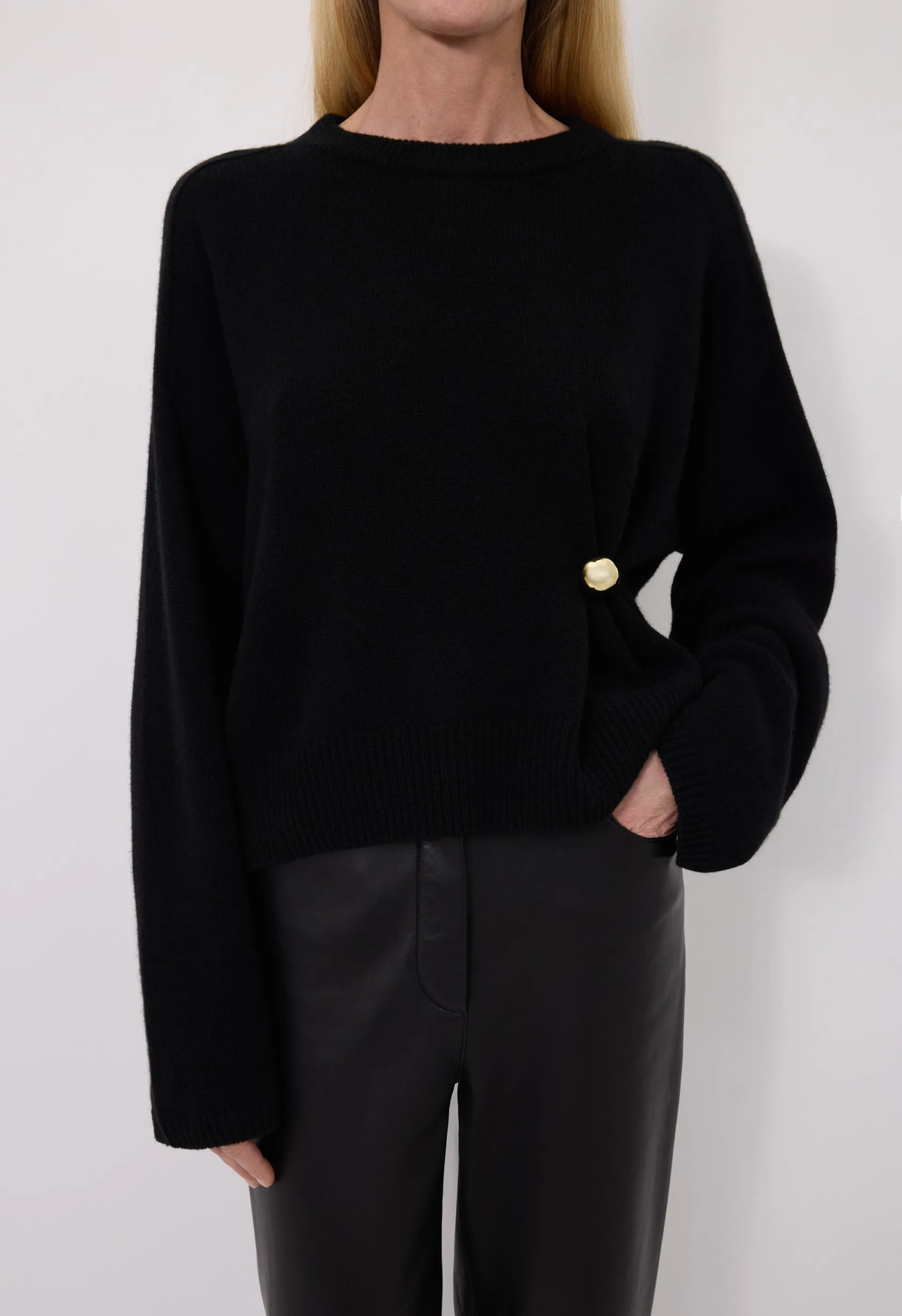 BILL Metal ornament cashmere sweater sold by Loulou De Saison product image thumbnail 4
