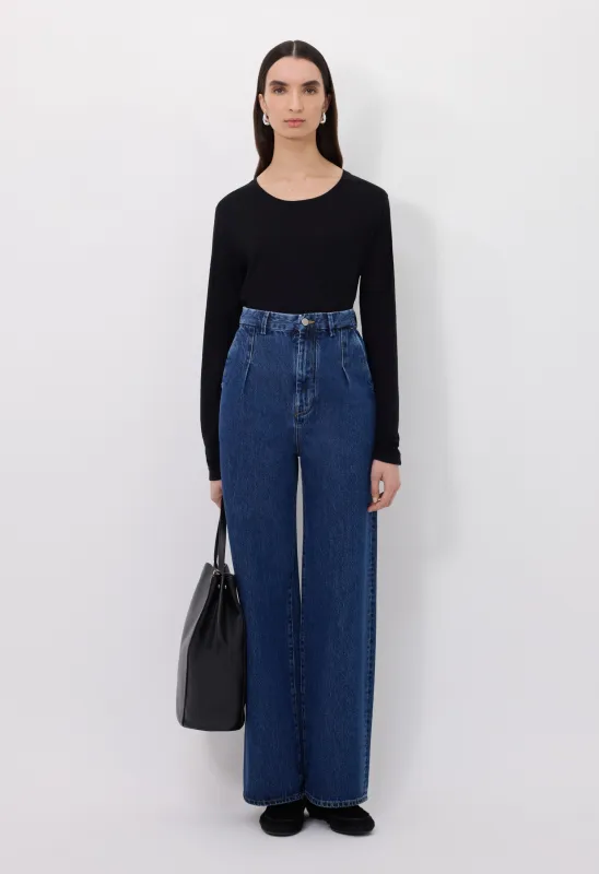 ATTU LDS Pleated jeans sold by Loulou De Saison