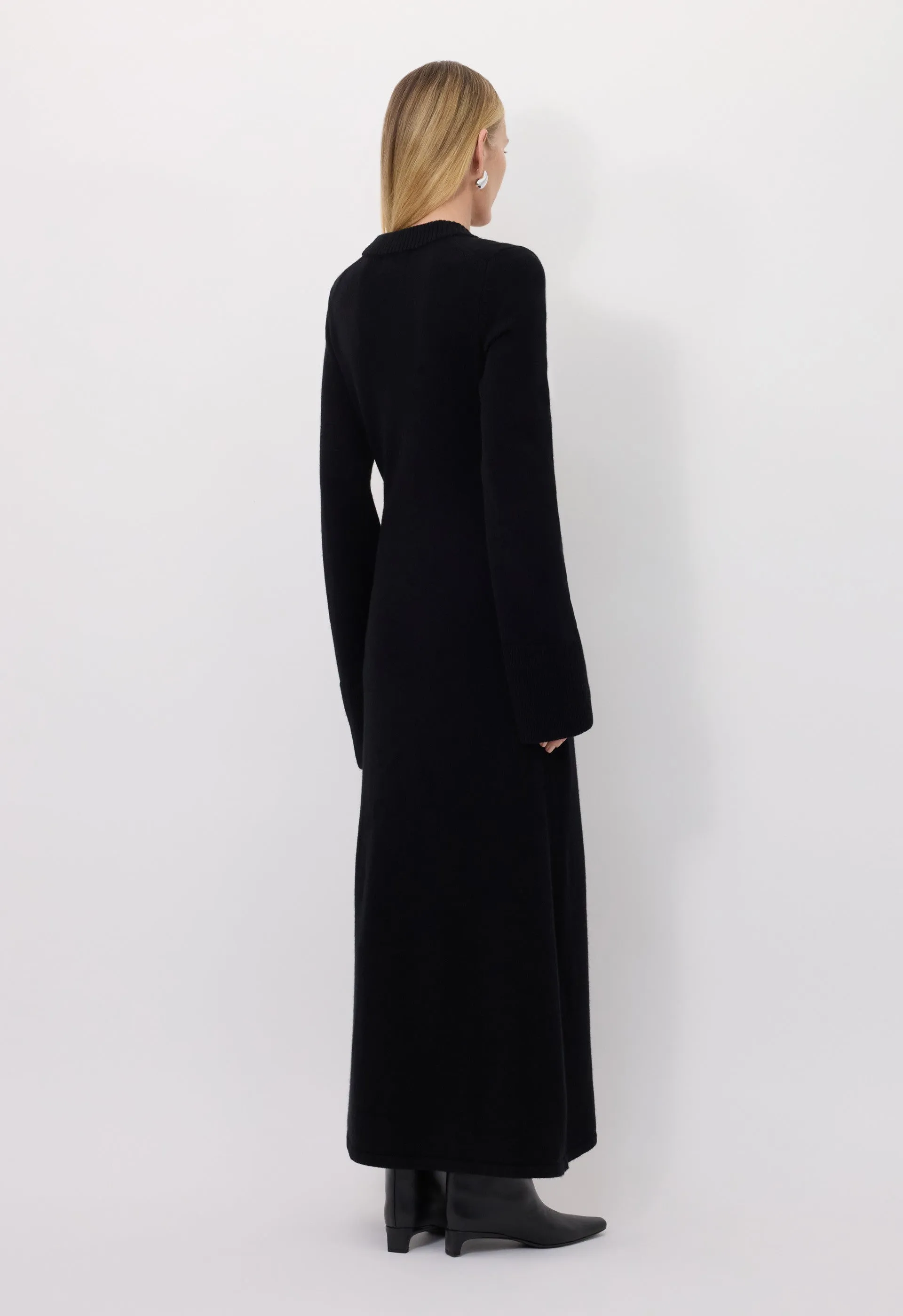 ARI Long knit dress sold by Loulou De Saison product image thumbnail 4