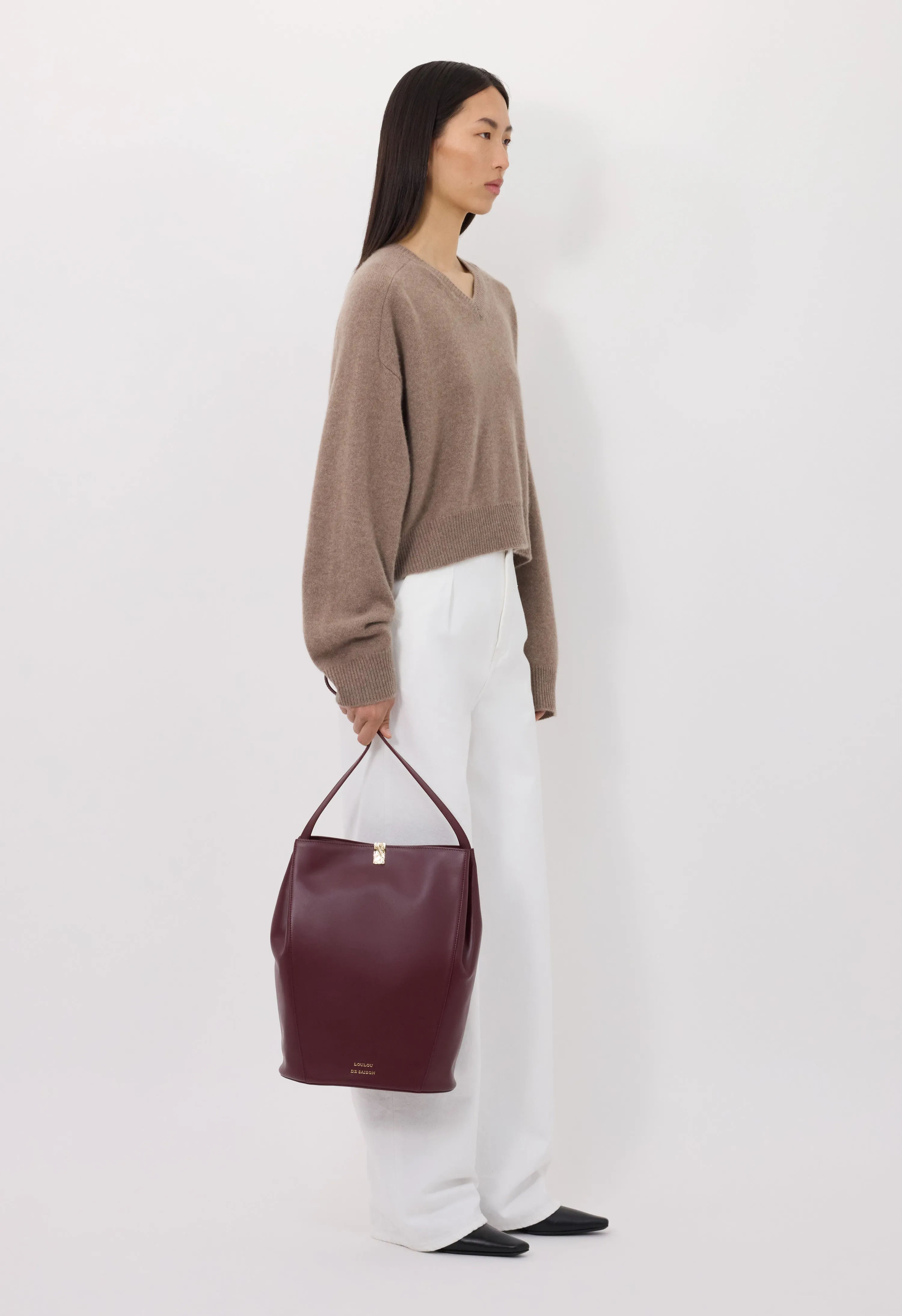 ANZOR LDS Cashmere V neck sweater sold by Loulou De Saison product image thumbnail 3