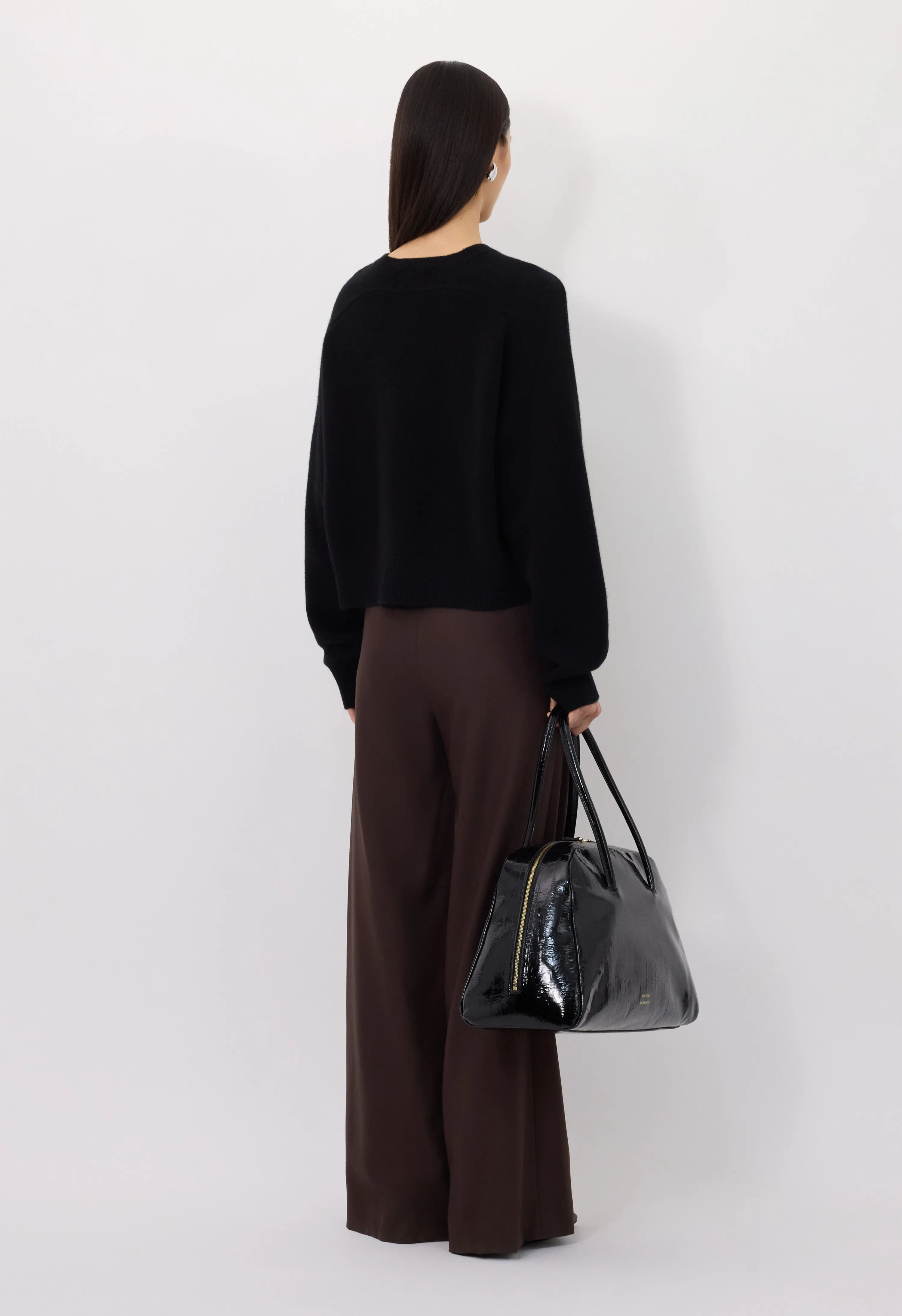 ANZOR LDS Cashmere V neck sweater sold by Loulou De Saison product image thumbnail 5