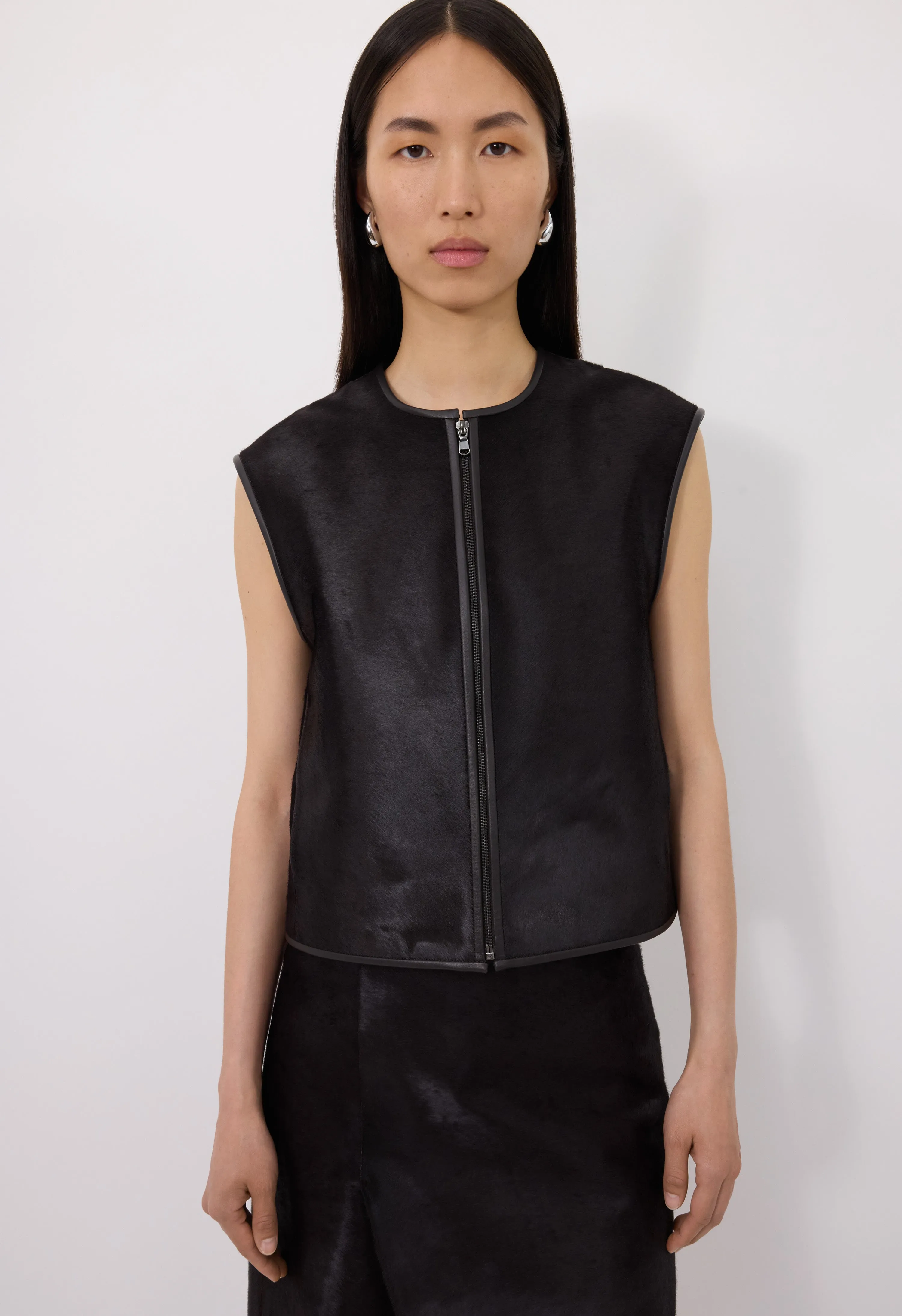 AMPAS Pony-effect leather vest sold by Loulou De Saison product image thumbnail 4