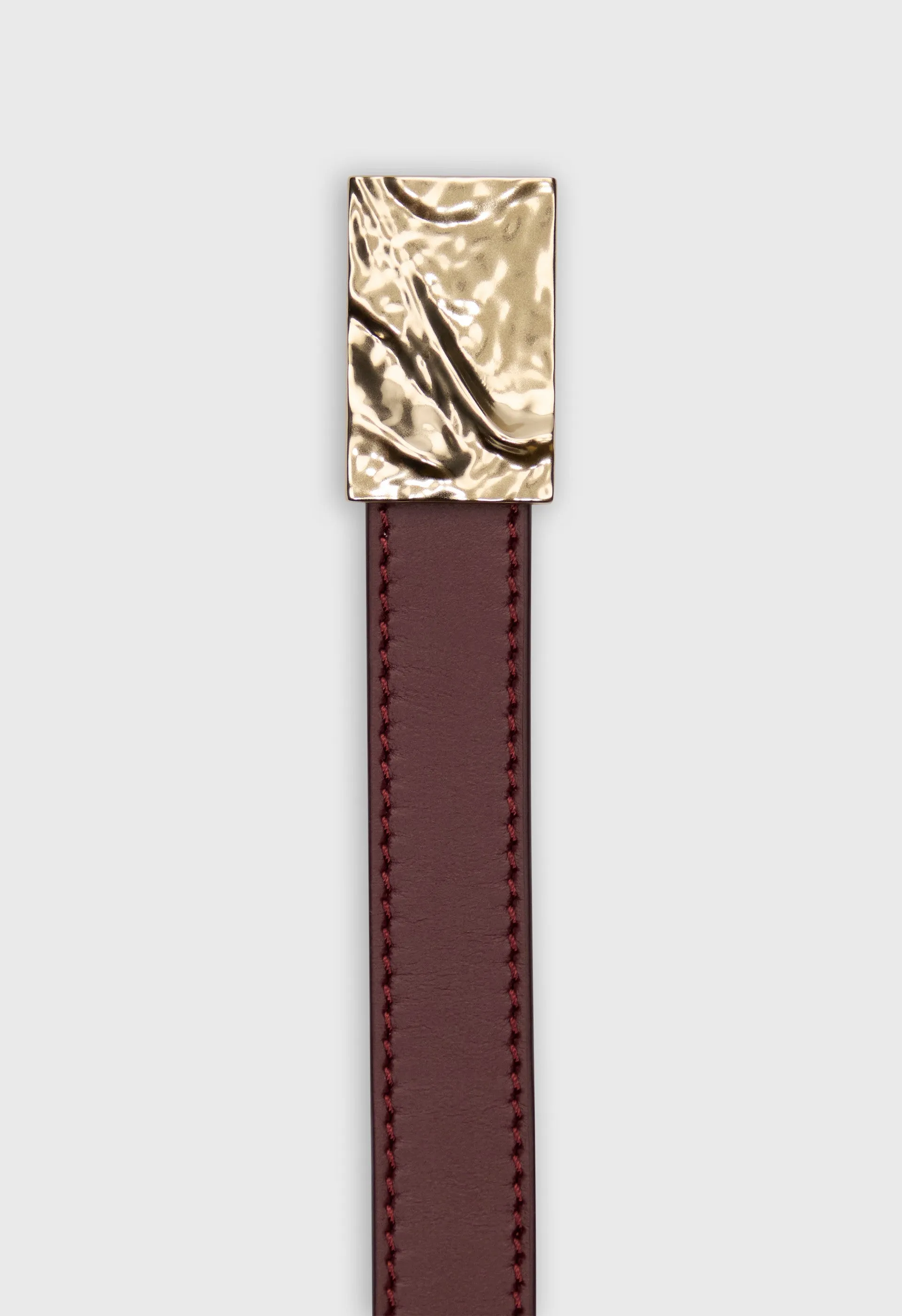 MINAR Leather belt sold by Loulou De Saison
