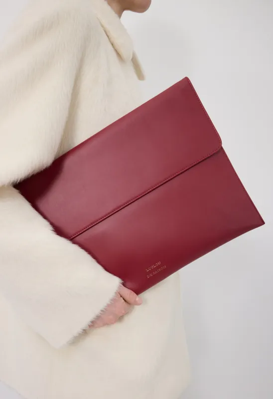 GAIA Leather clutch made by Loulou De Saison