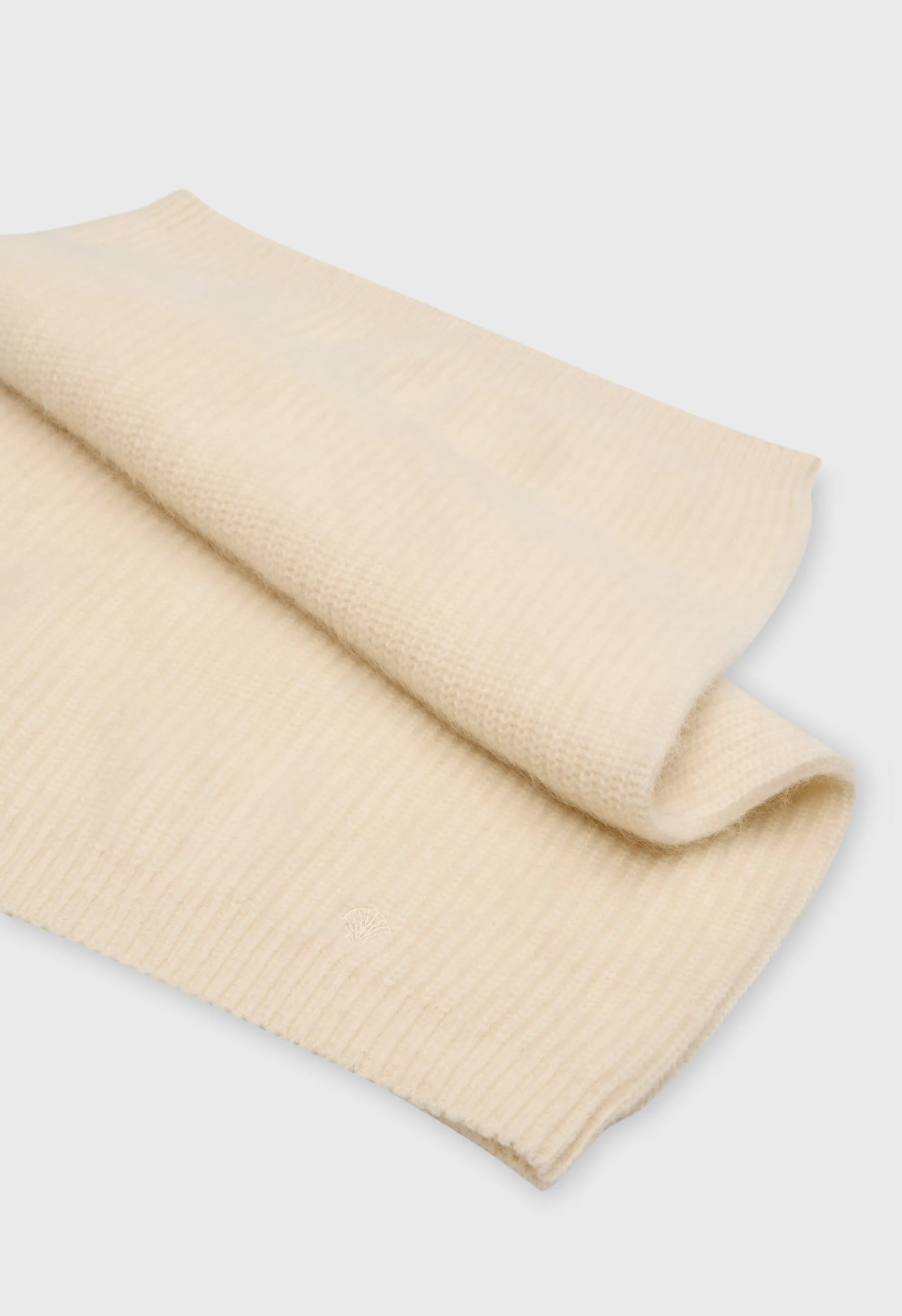 EMRY Cashmere snood sold by Loulou De Saison product image thumbnail 3