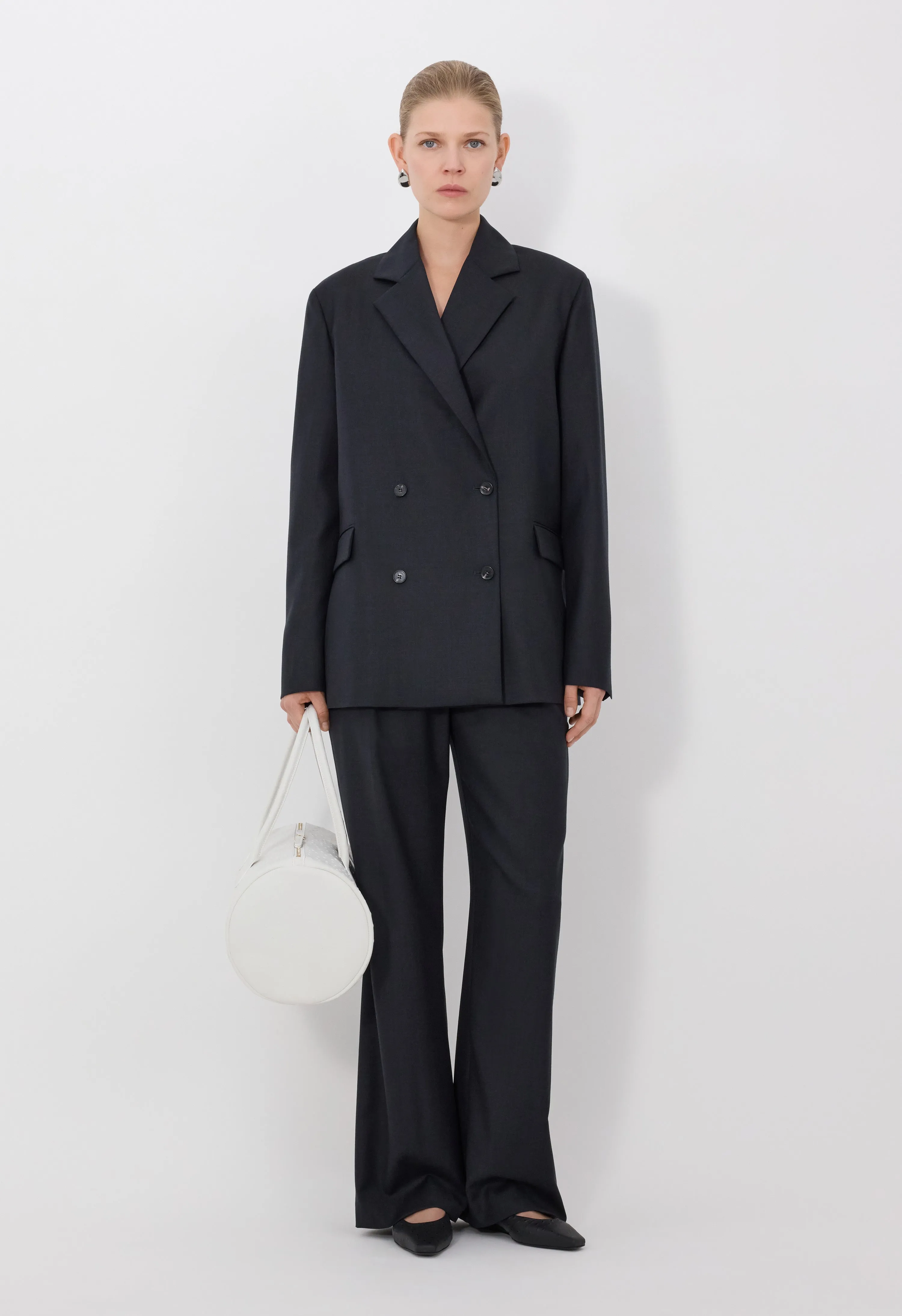 DONAU LDS Virgin wool jacket sold by Loulou De Saison
