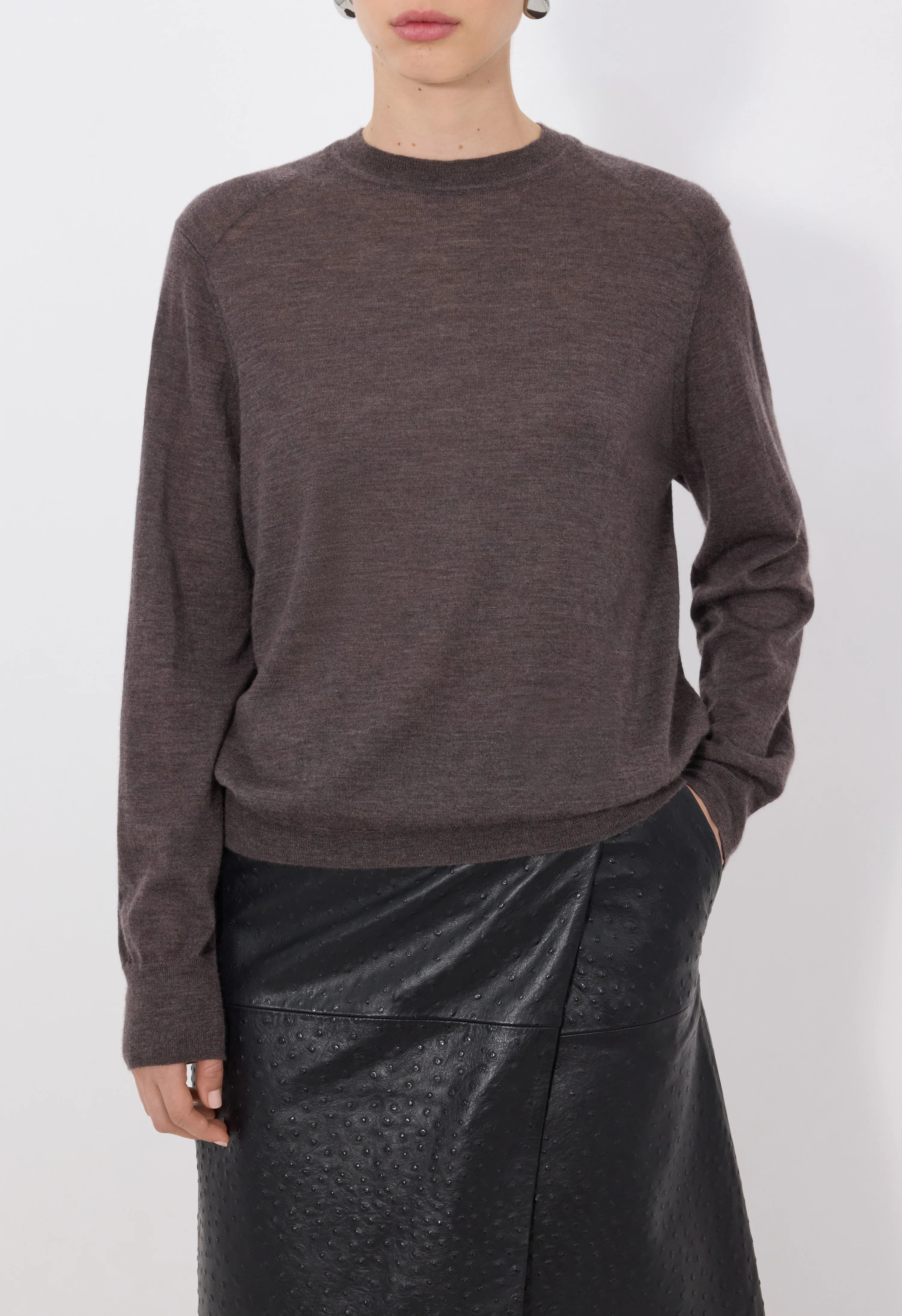 DITTO Fluid cashmere sweater sold by Loulou De Saison product image thumbnail 4