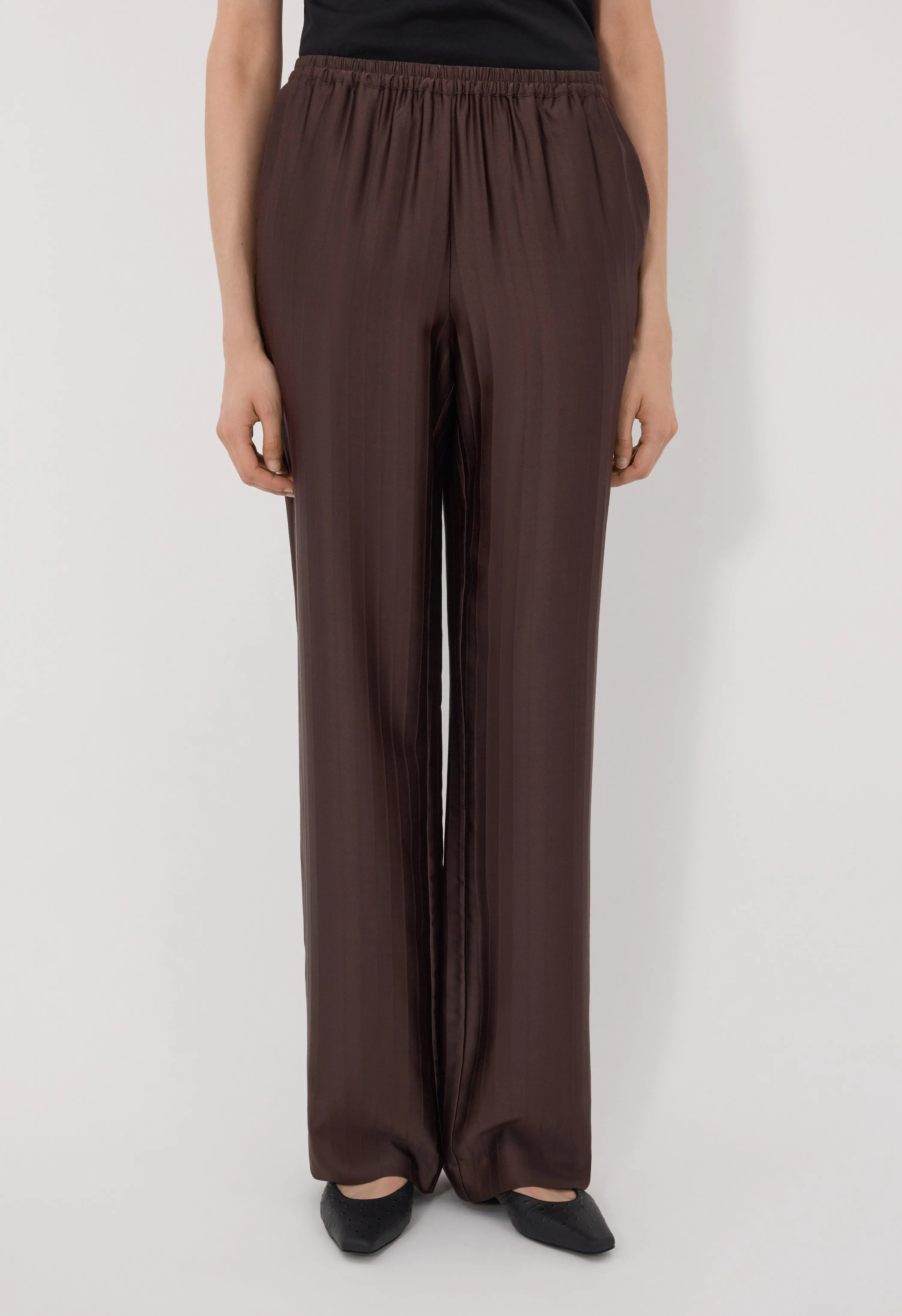 KADALA Silk blend trousers sold by Loulou De Saison product image thumbnail 4