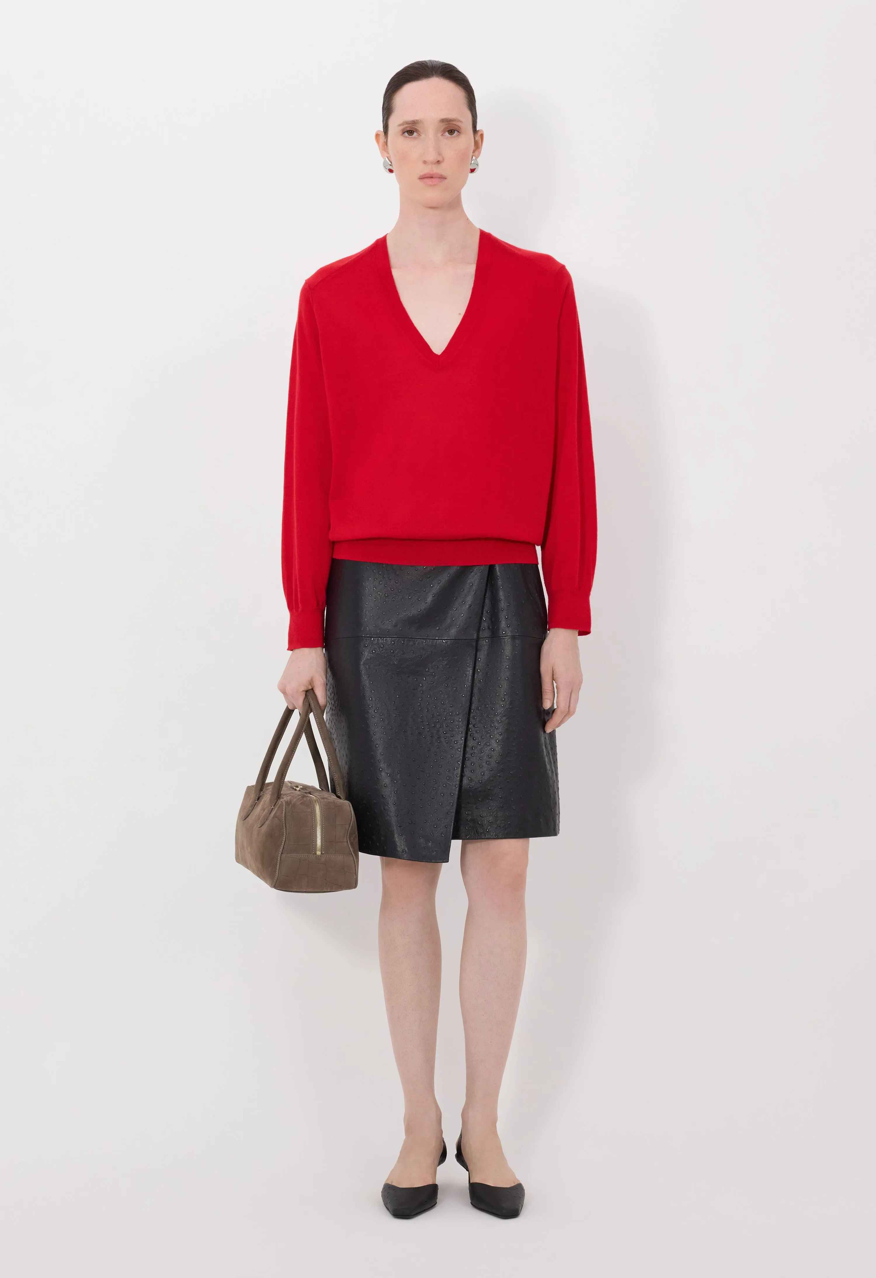 JULIO LDS Fluid cashmere sweater sold by Loulou De Saison