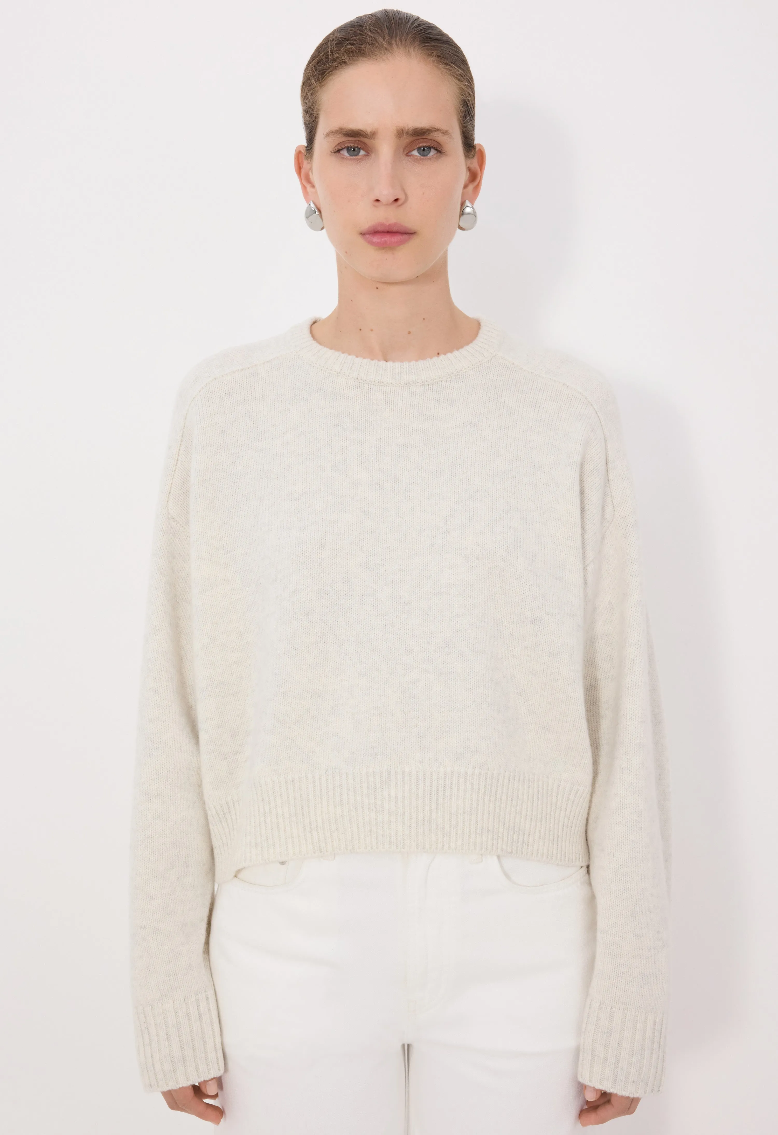 BRUZZI LDS Cropped wool cashmere sweater sold by Loulou De Saison product image thumbnail 4
