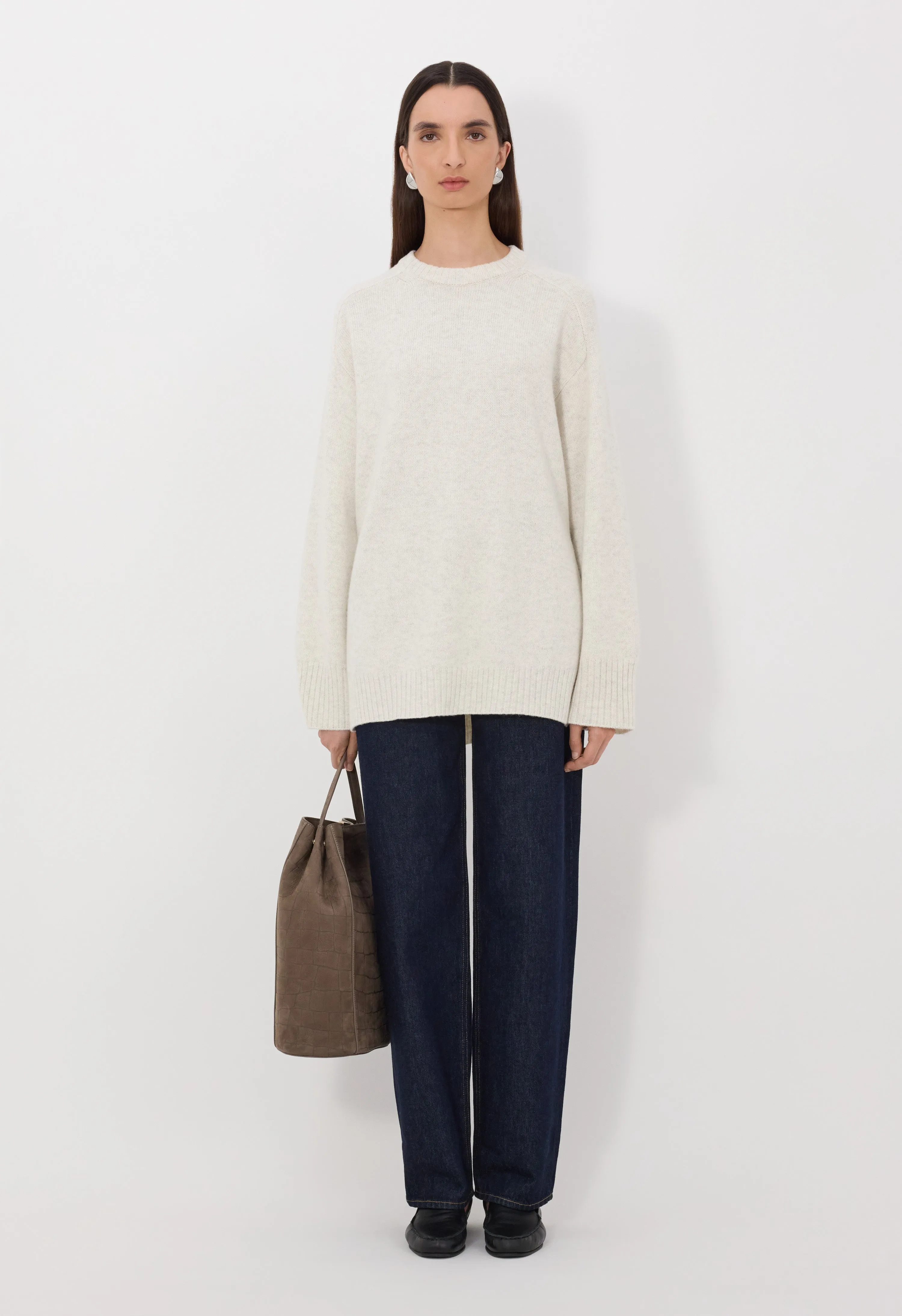 SAFI LDS Long cashmere sweater sold by Loulou De Saison
