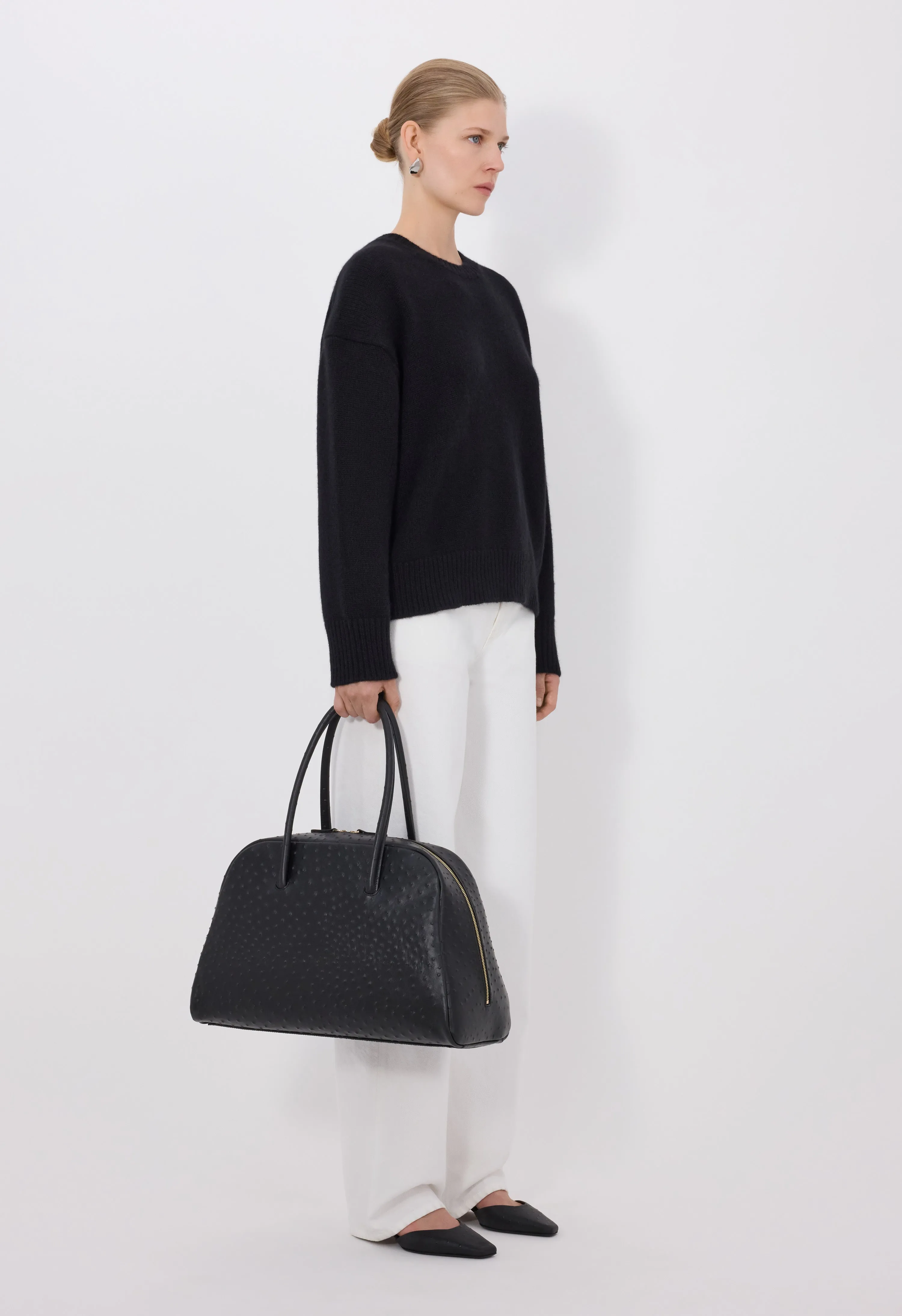 PIA Oversized cashmere sweater sold by Loulou De Saison product image thumbnail 3