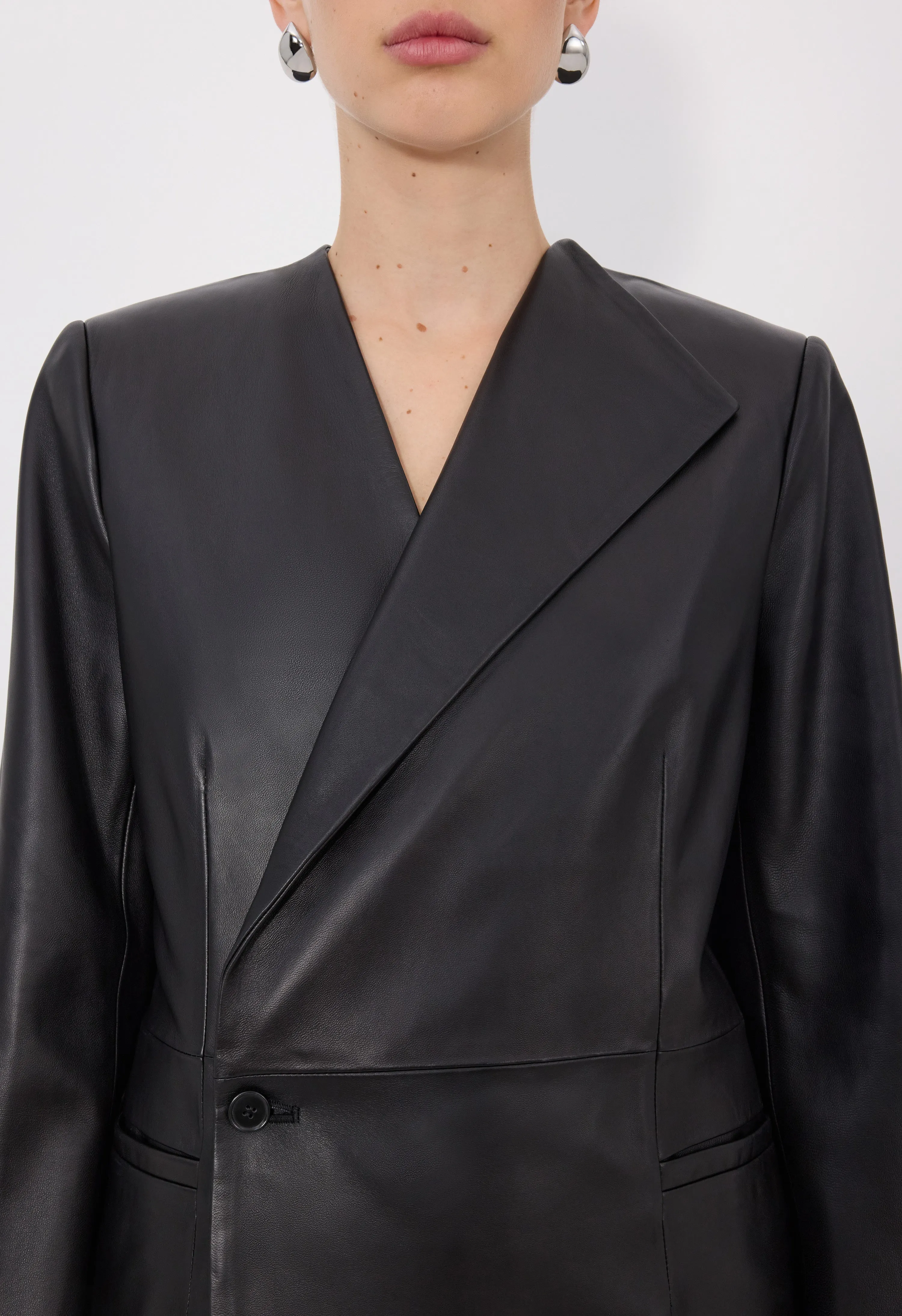 PAOLI Asymmetric leather jacket sold by Loulou De Saison product image thumbnail 4