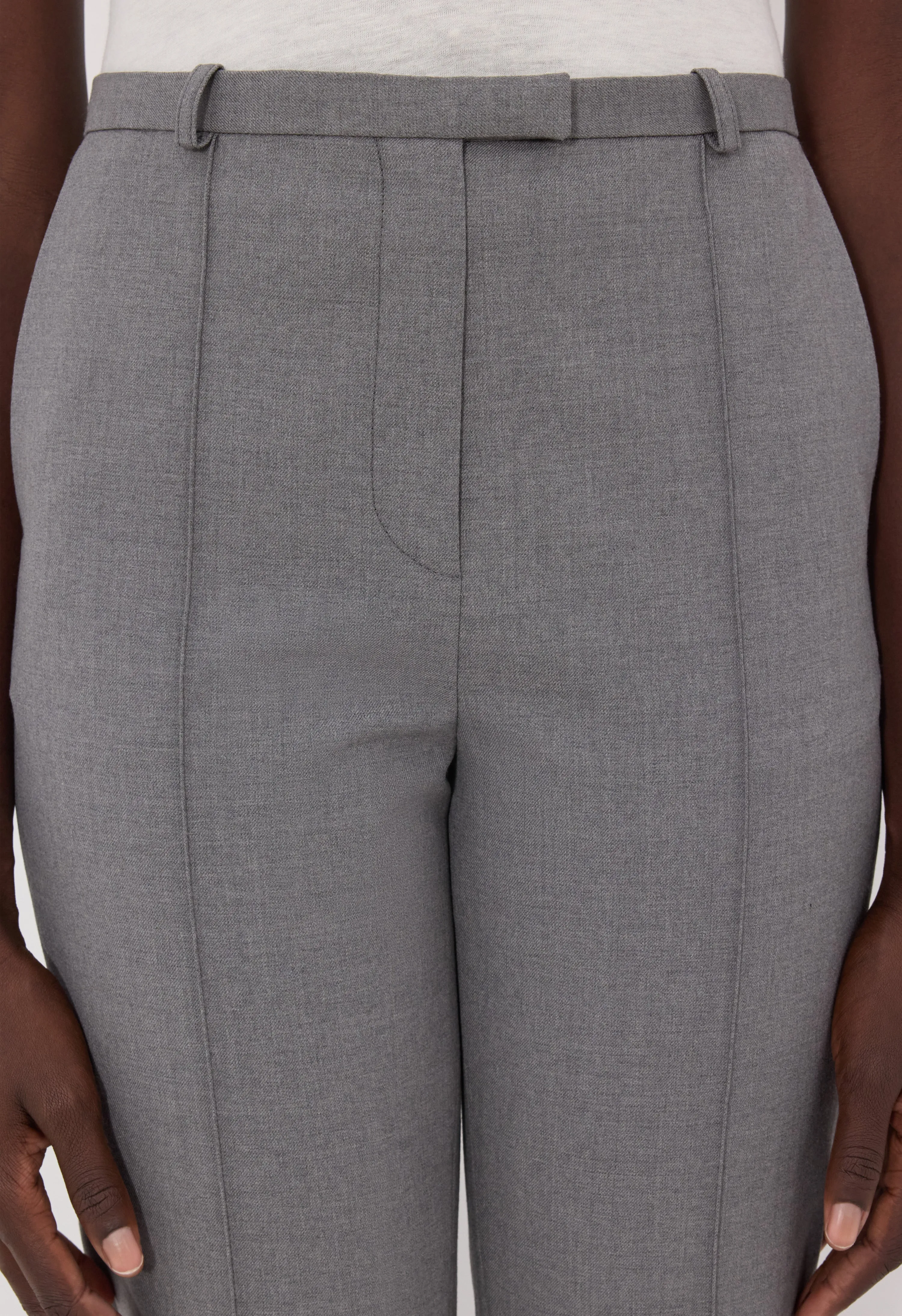MALKA LDS Grain de poudre fitted trousers sold by Loulou De Saison product image thumbnail 4