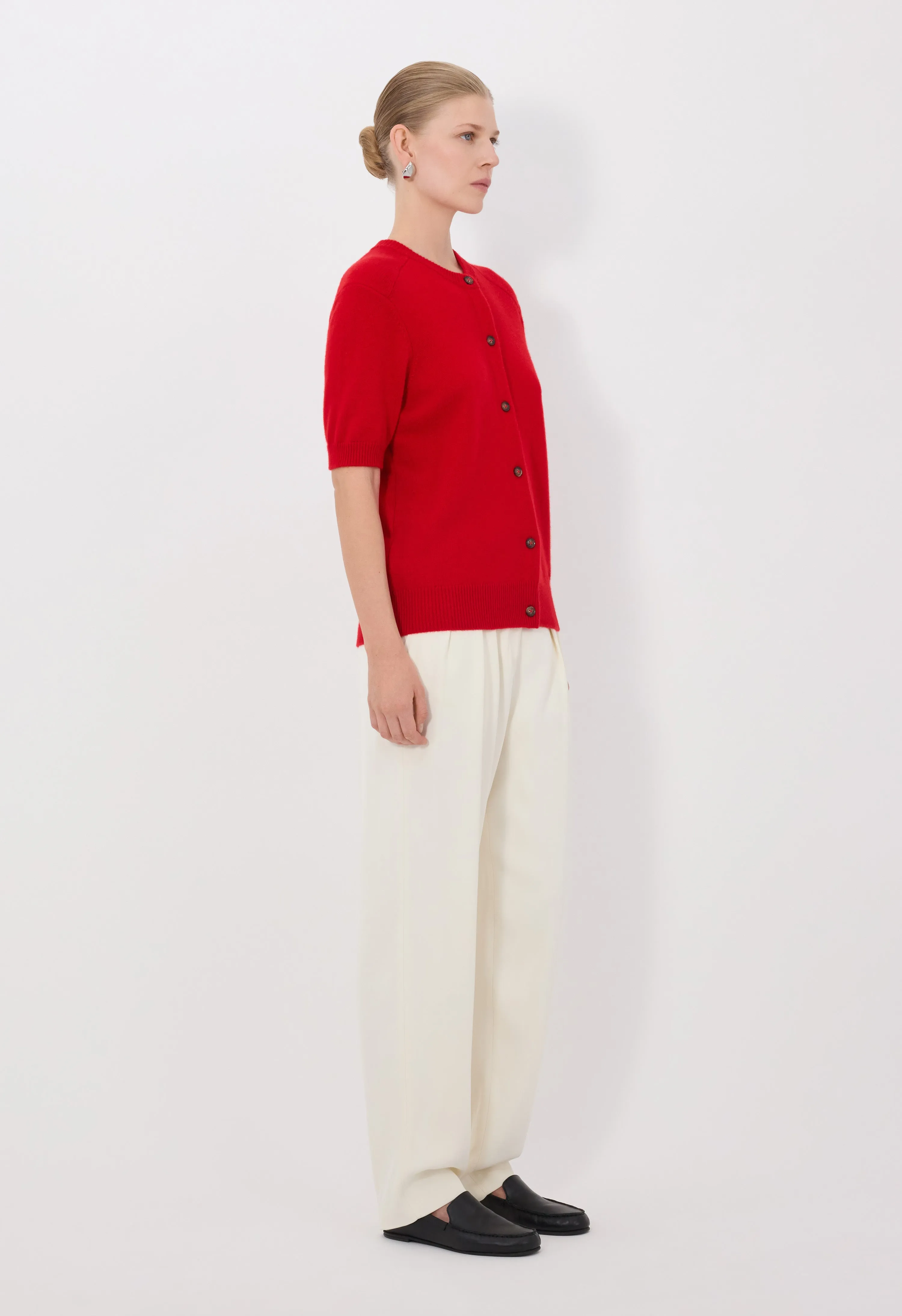 JODI Short sleeve cashmere cardigan sold by Loulou De Saison product image thumbnail 3