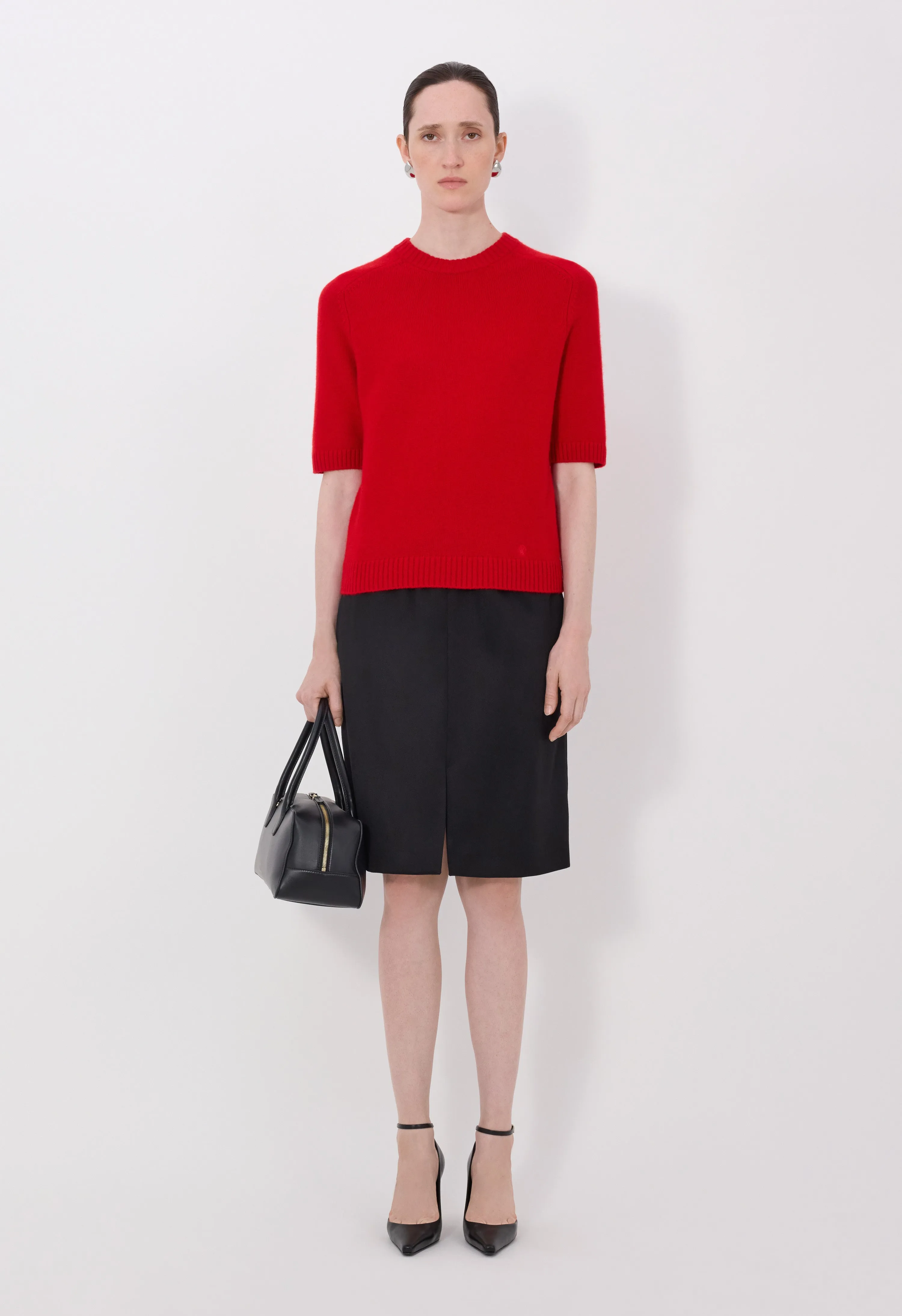 DARA Short-sleeve cashmere top sold by Loulou De Saison