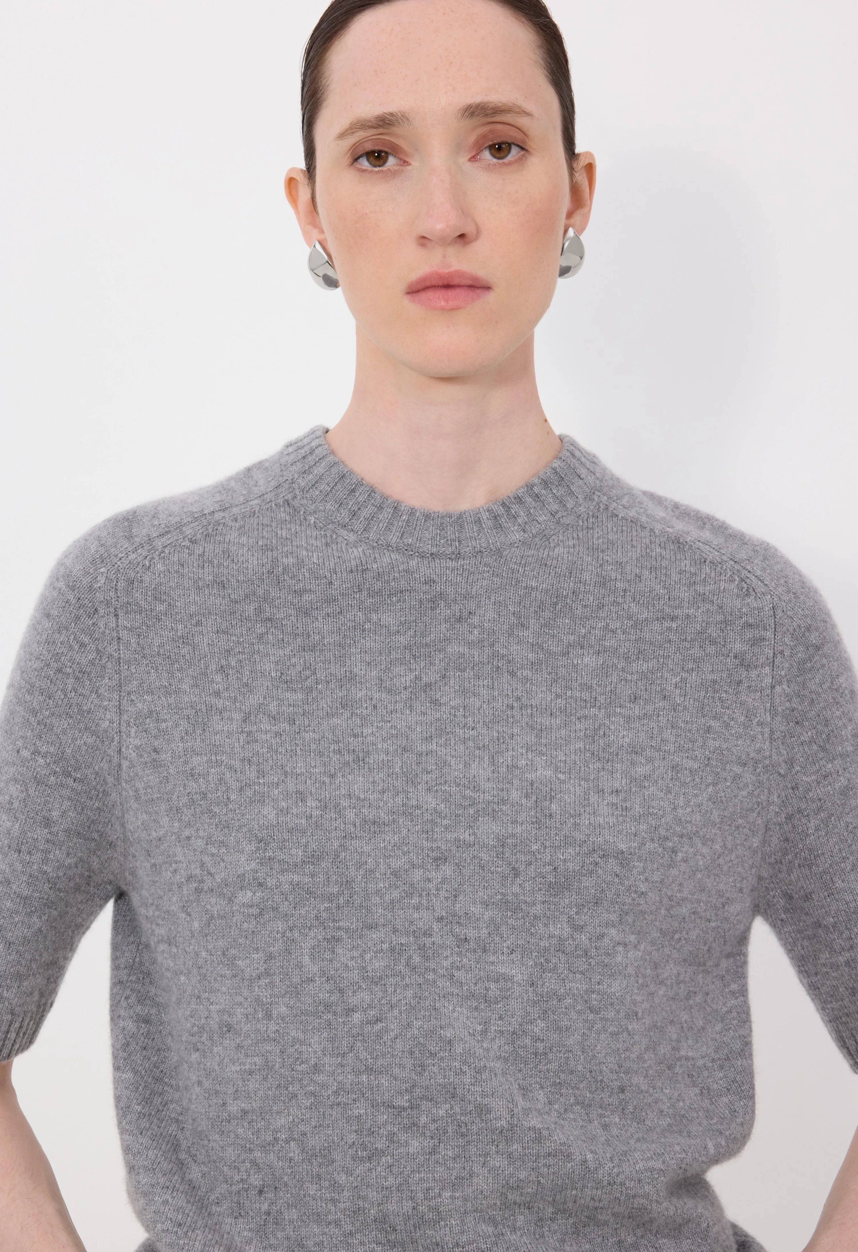 DARA Short-sleeve cashmere top sold by Loulou De Saison product image thumbnail 4