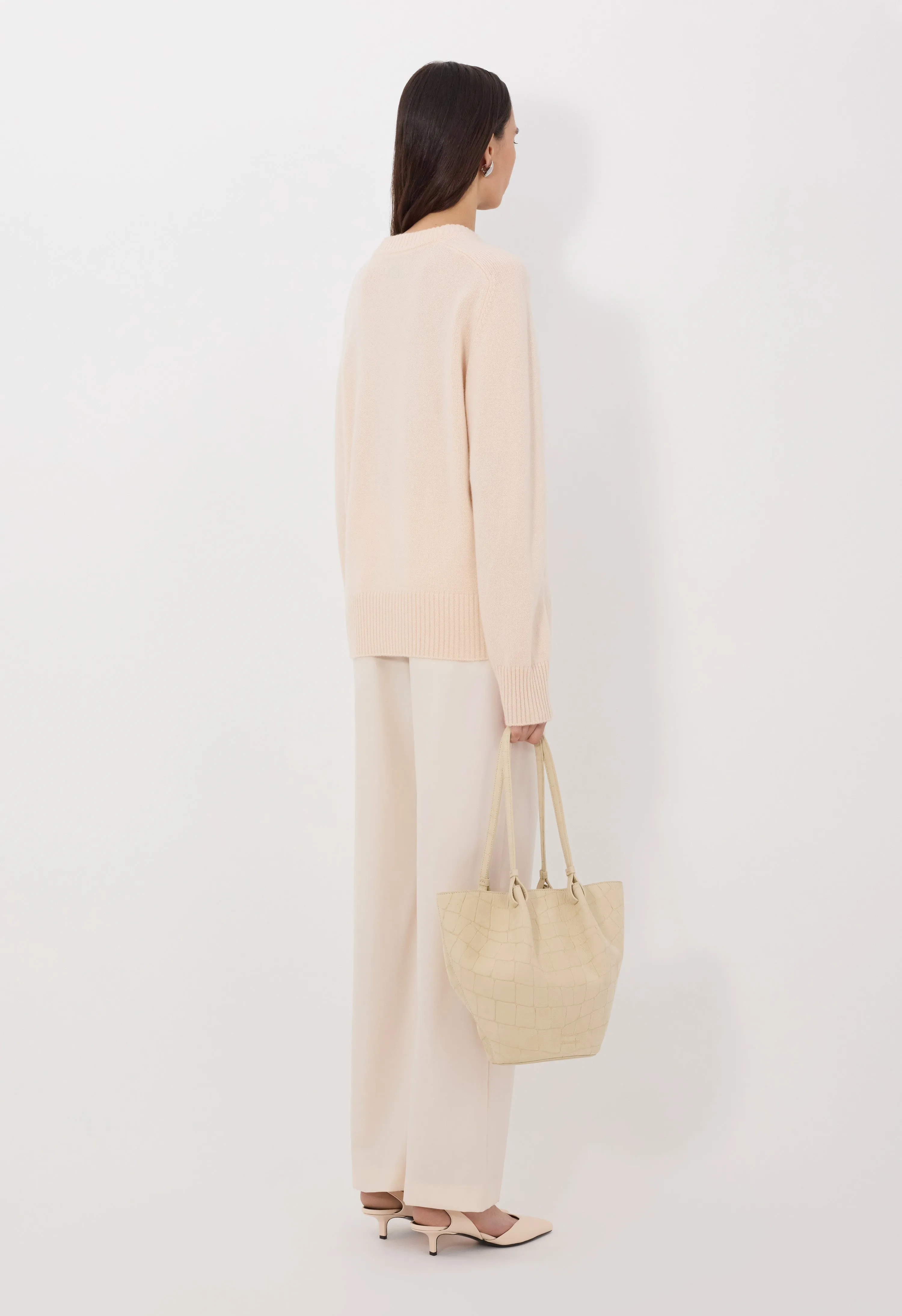 BALTRA LDS Cashmere sweater sold by Loulou De Saison product image thumbnail 5