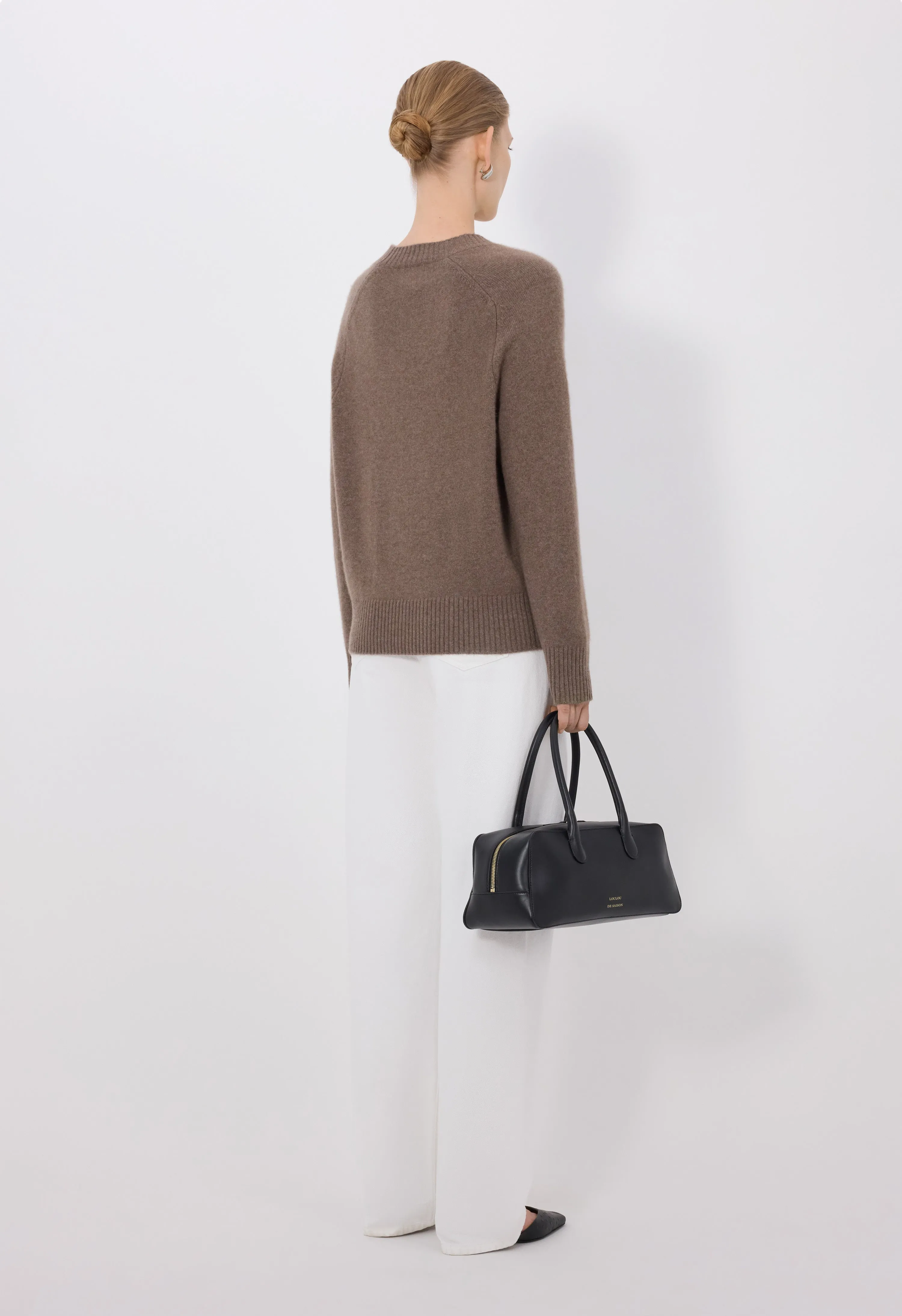 BAJI U neck cashmere sweater sold by Loulou De Saison product image thumbnail 5