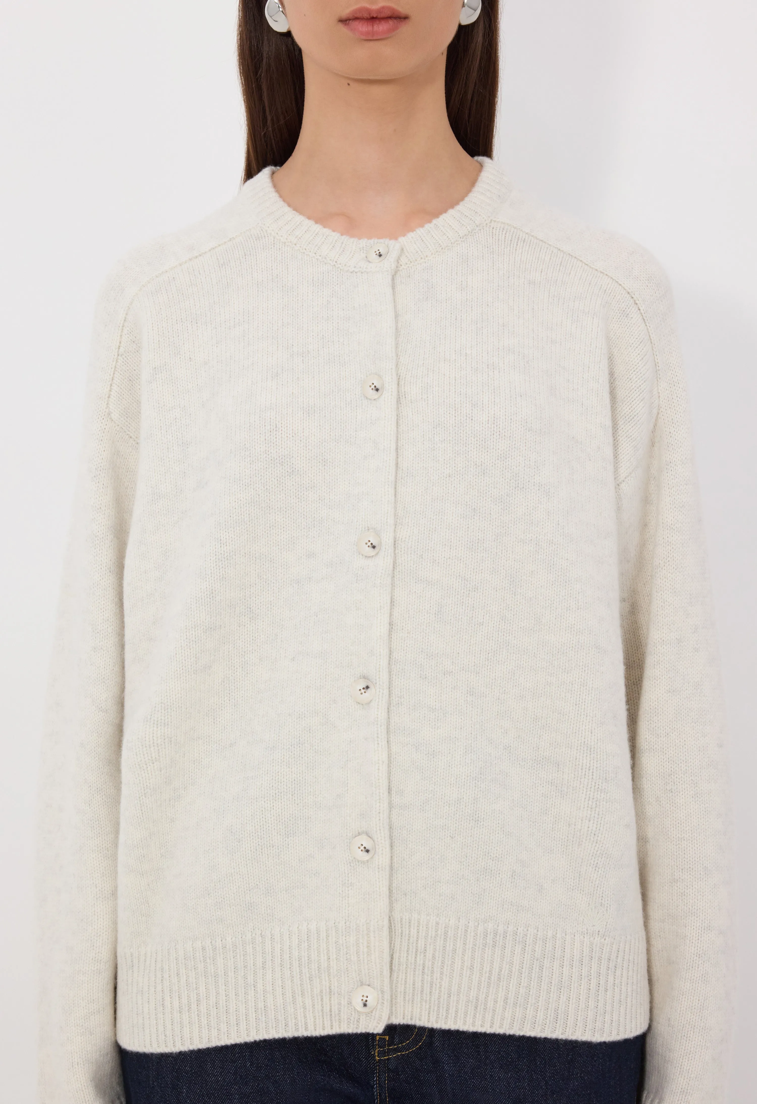 AIDAR LDS Wool cashmere cardigan sold by Loulou De Saison product image thumbnail 4