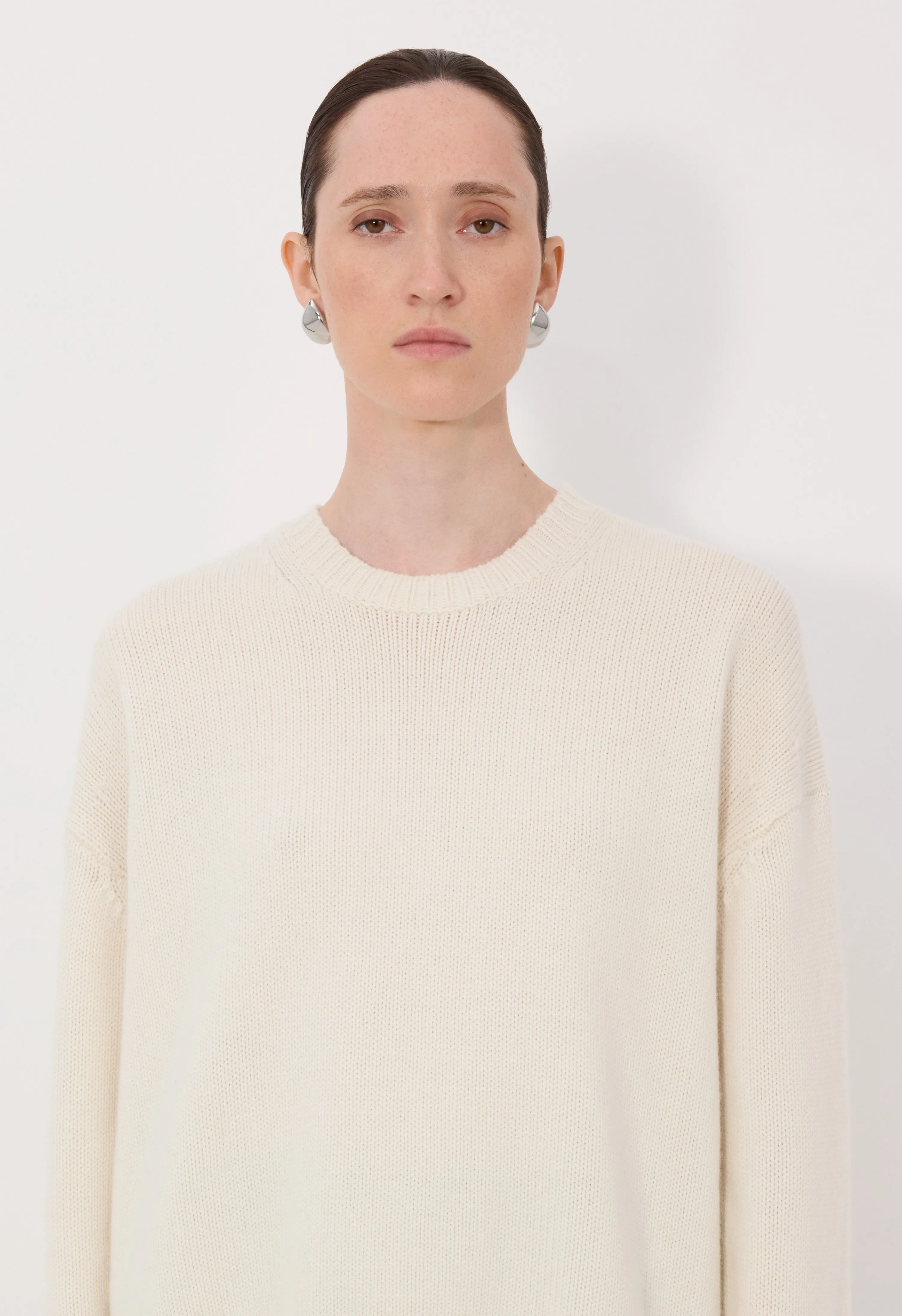 PIA Oversized cashmere sweater sold by Loulou De Saison product image thumbnail 4