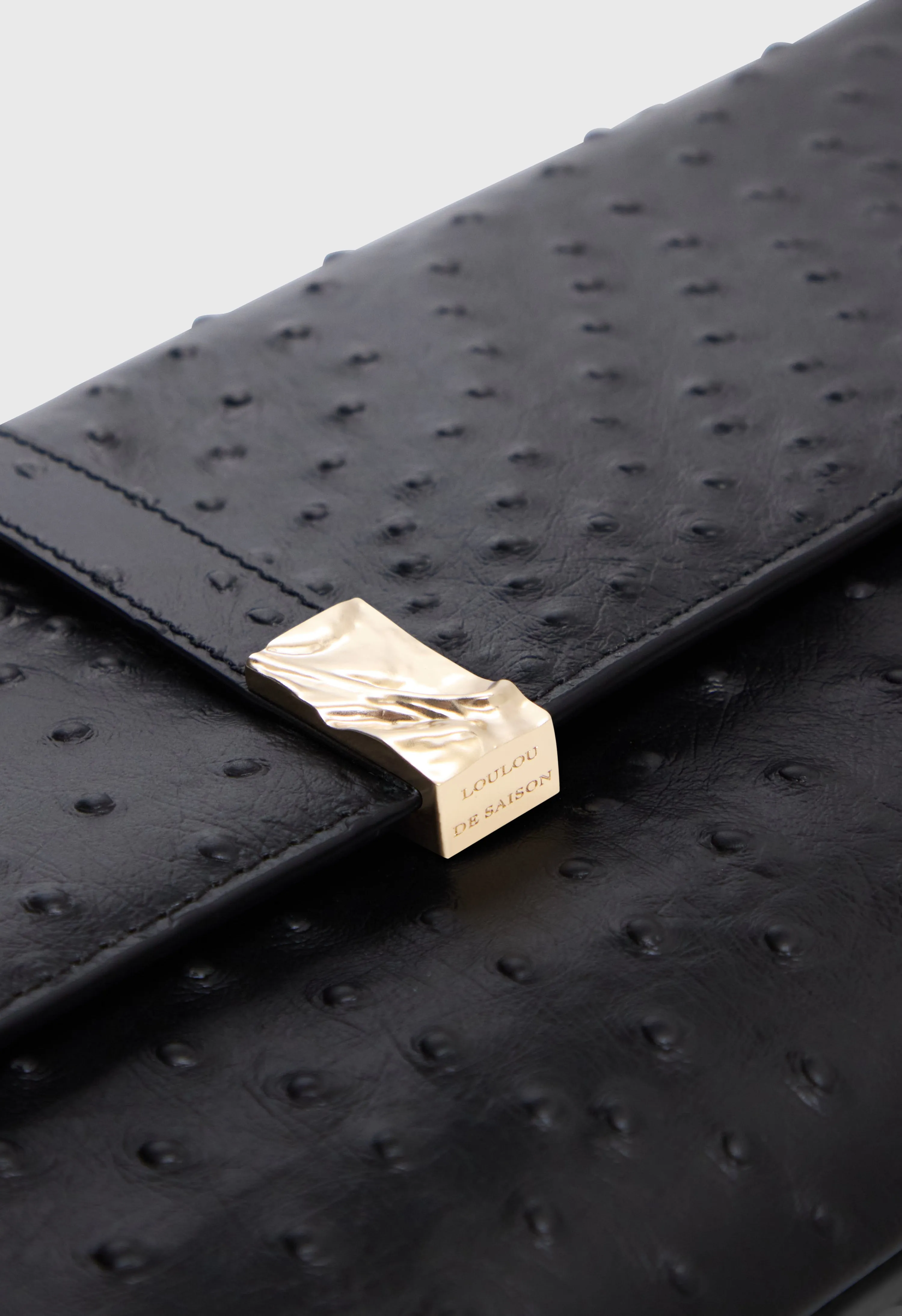 MOHINI Ostrich-effect leather clutch sold by Loulou De Saison product image thumbnail 5