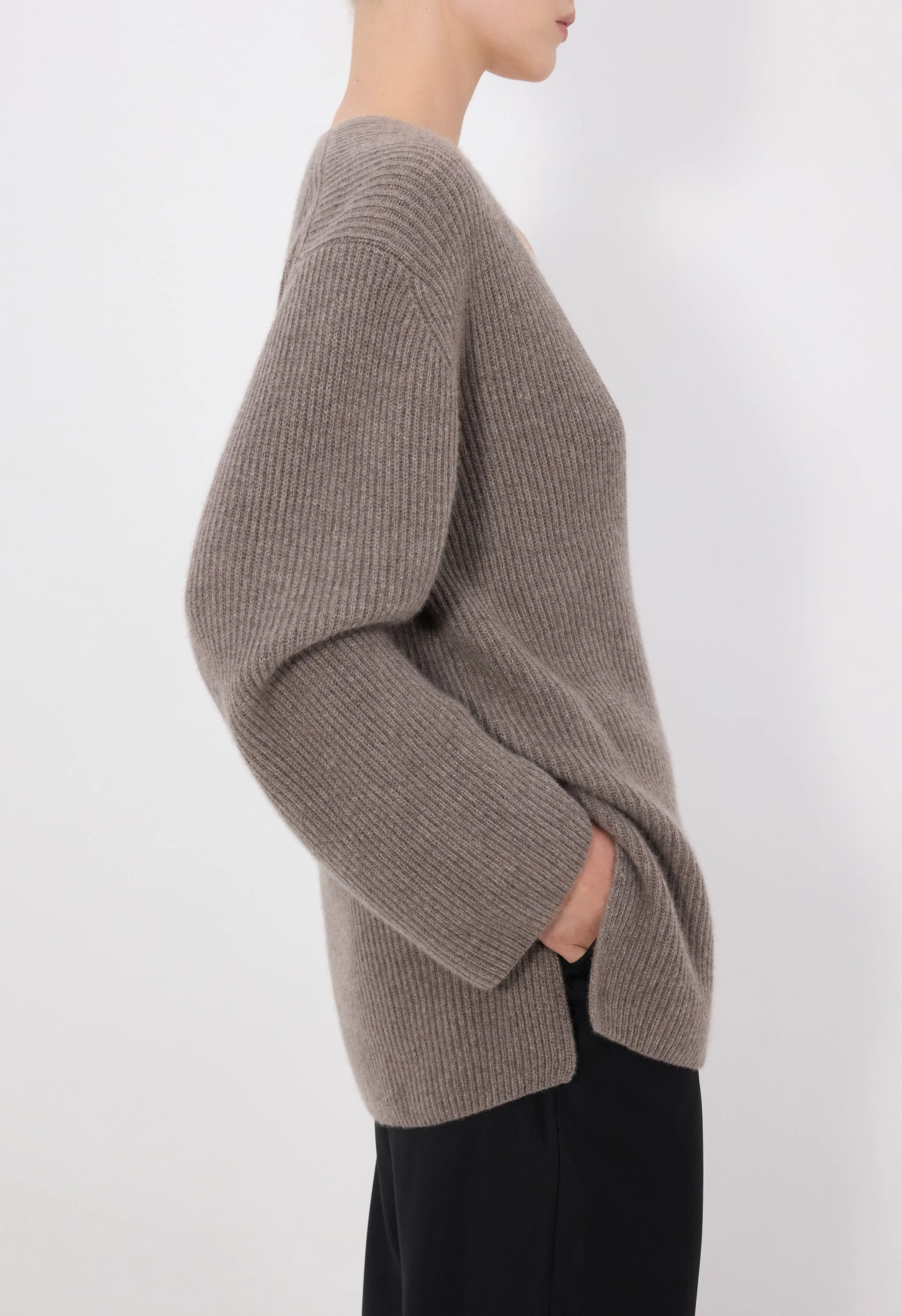 GABE U neck ribbed cashmere sweater sold by Loulou De Saison product image thumbnail 4
