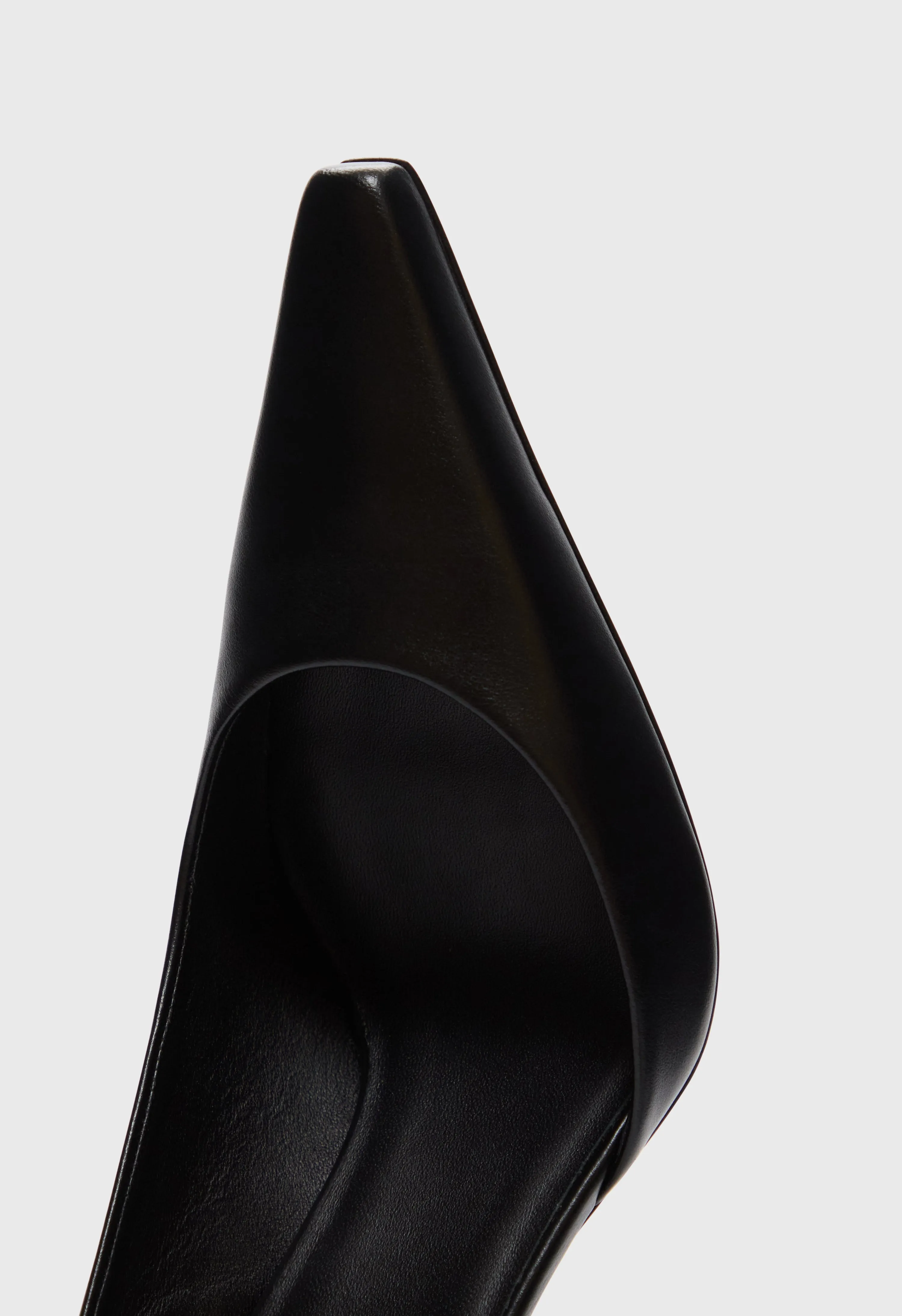 CALLAS Calf leather pumps sold by Loulou De Saison product image thumbnail 4