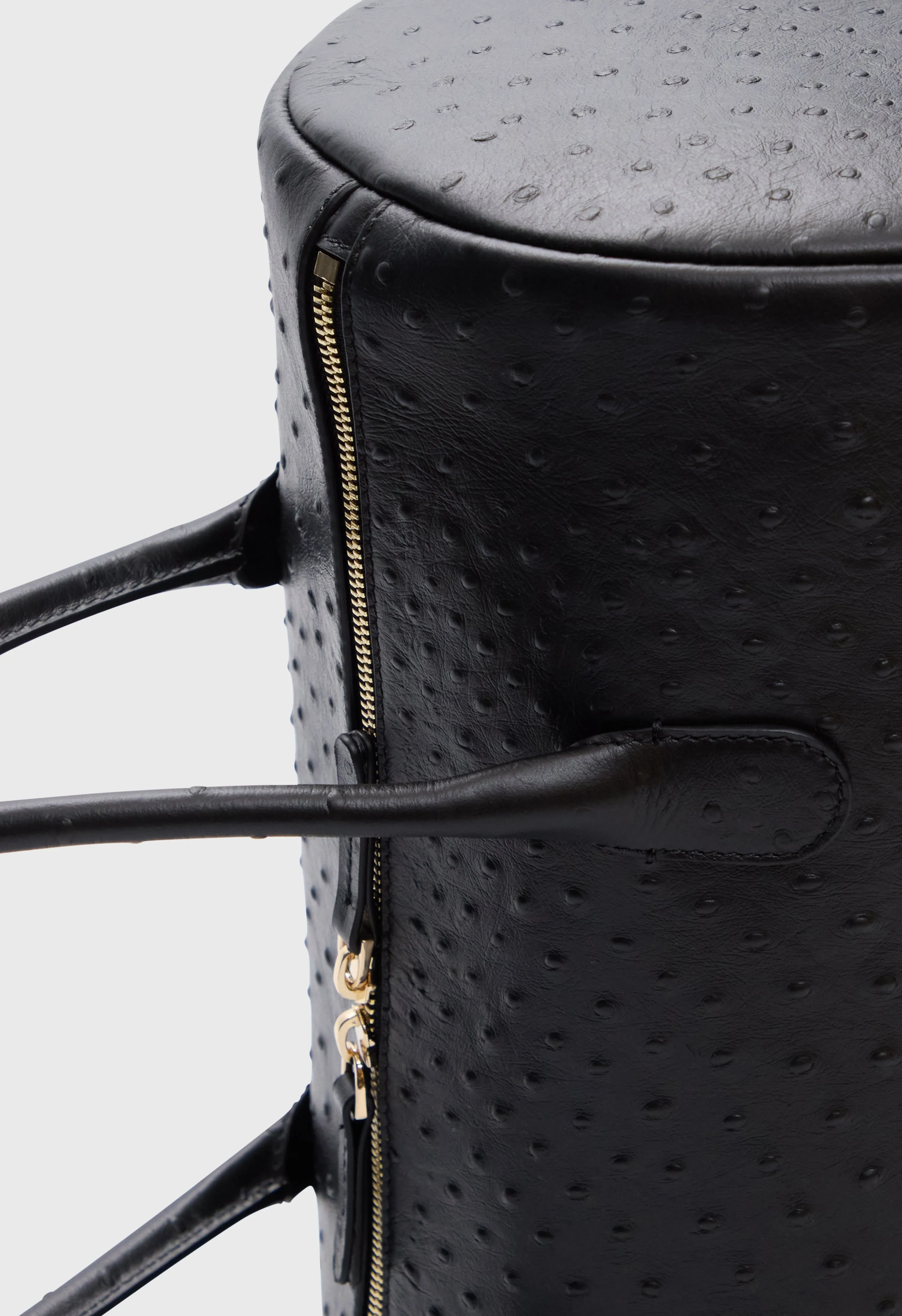 ALISTER Cylindric leather bag sold by Loulou De Saison product image thumbnail 5