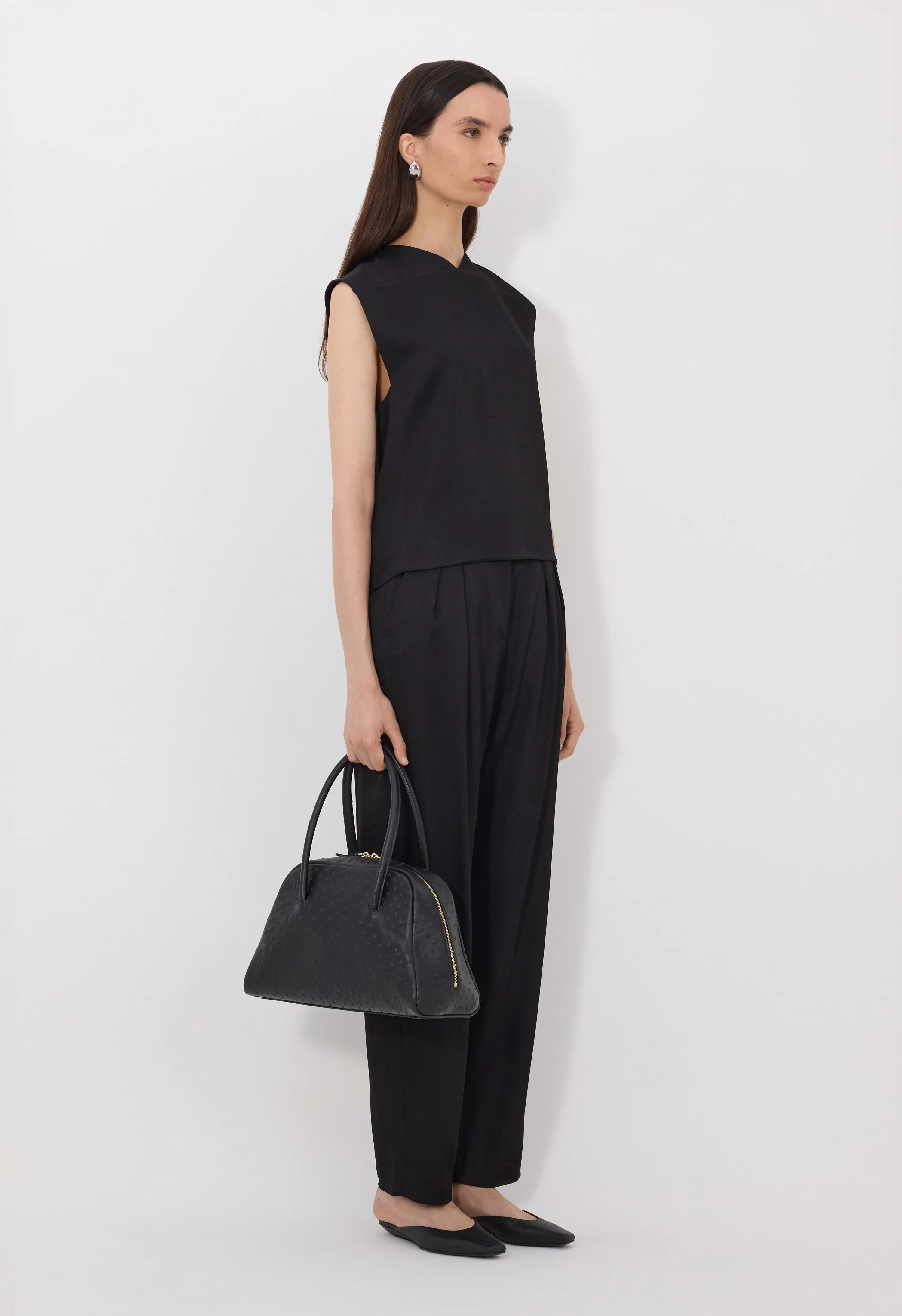 DAIKA Boxy V neck top sold by Loulou De Saison product image thumbnail 3