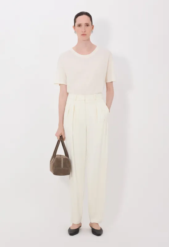 ALIO Pleated trousers made by Loulou De Saison