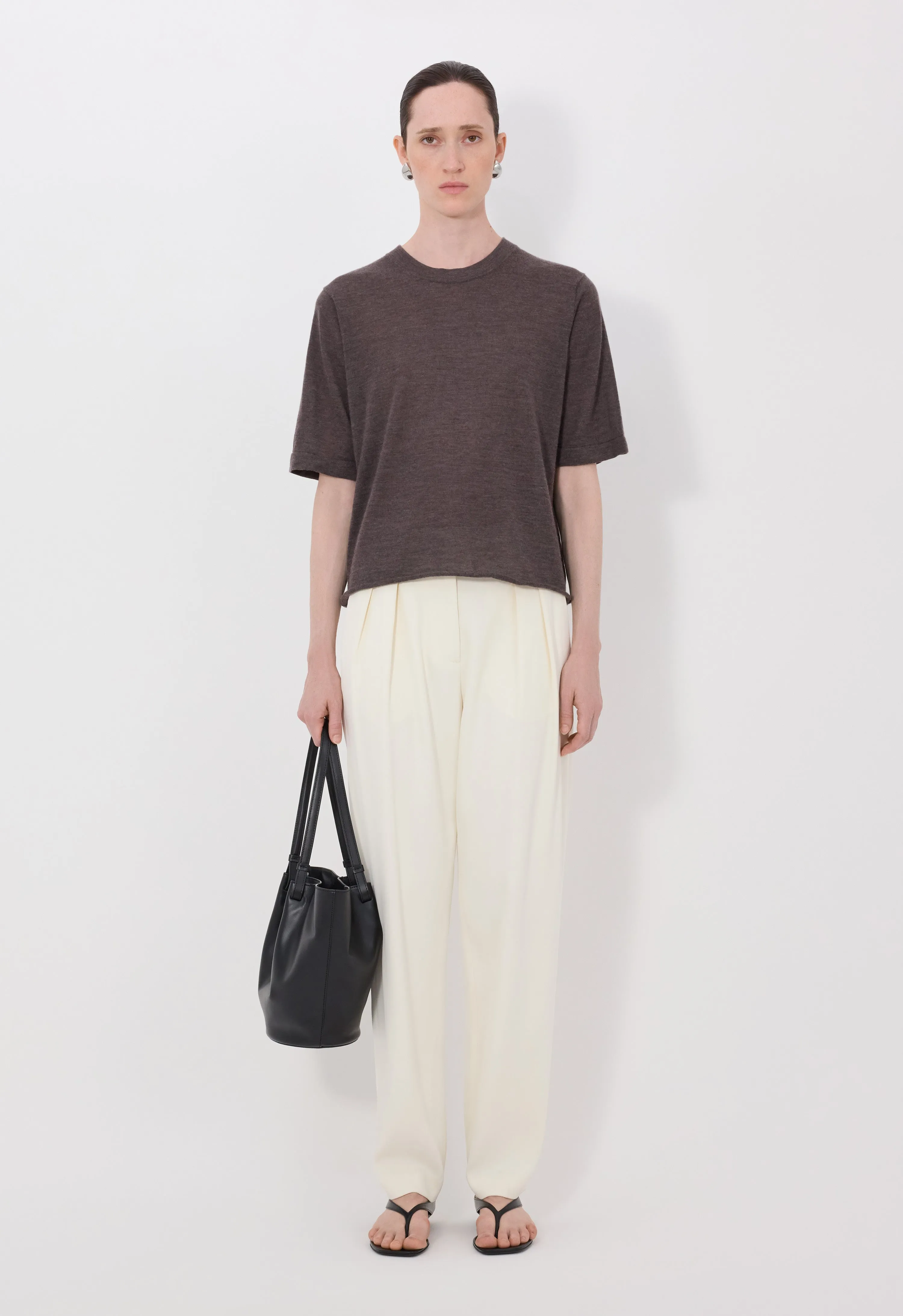 NALA Short-sleeve fluid cashmere top sold by Loulou De Saison