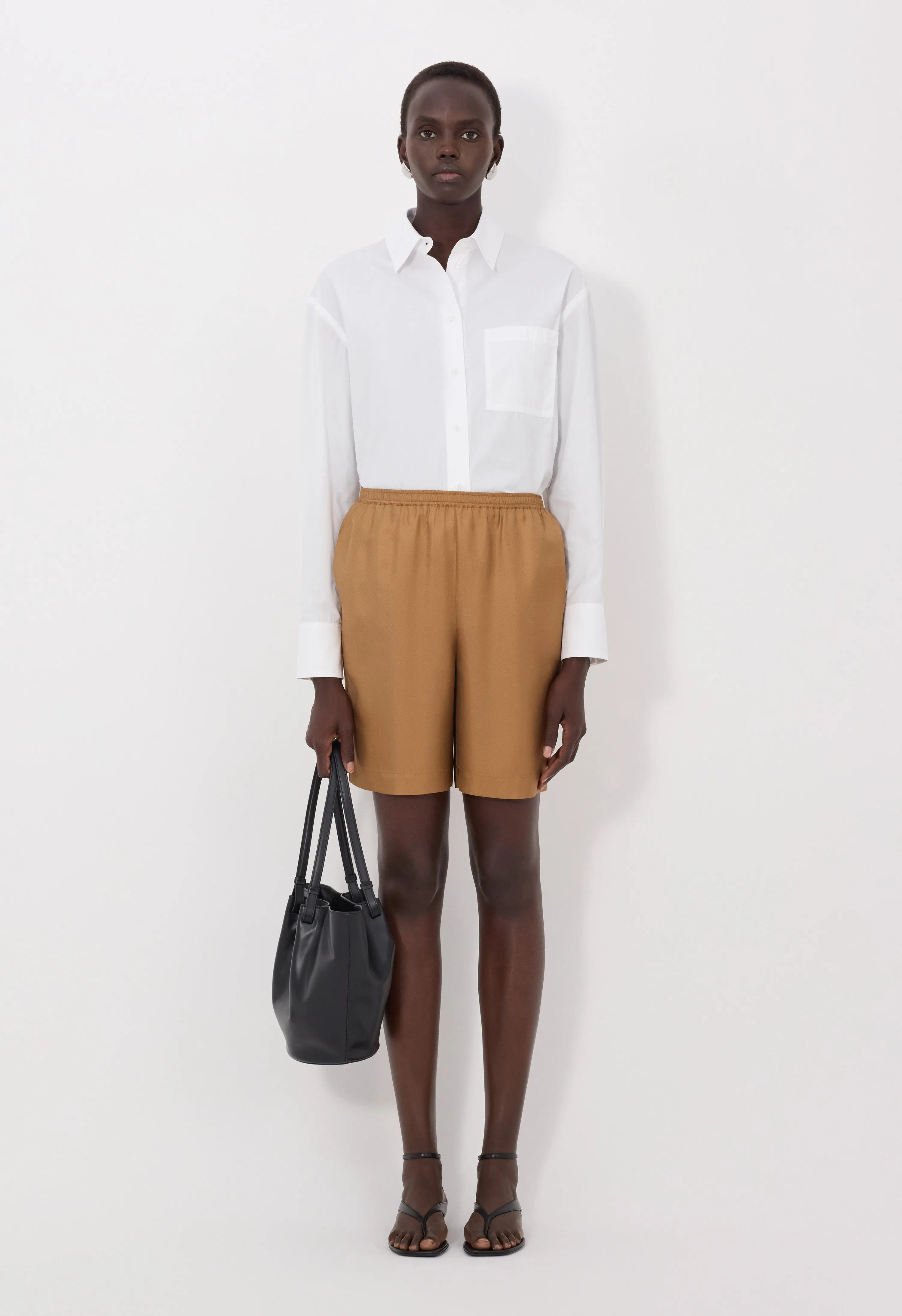 ZINIA LDS Silk twill bermuda sold by Loulou De Saison