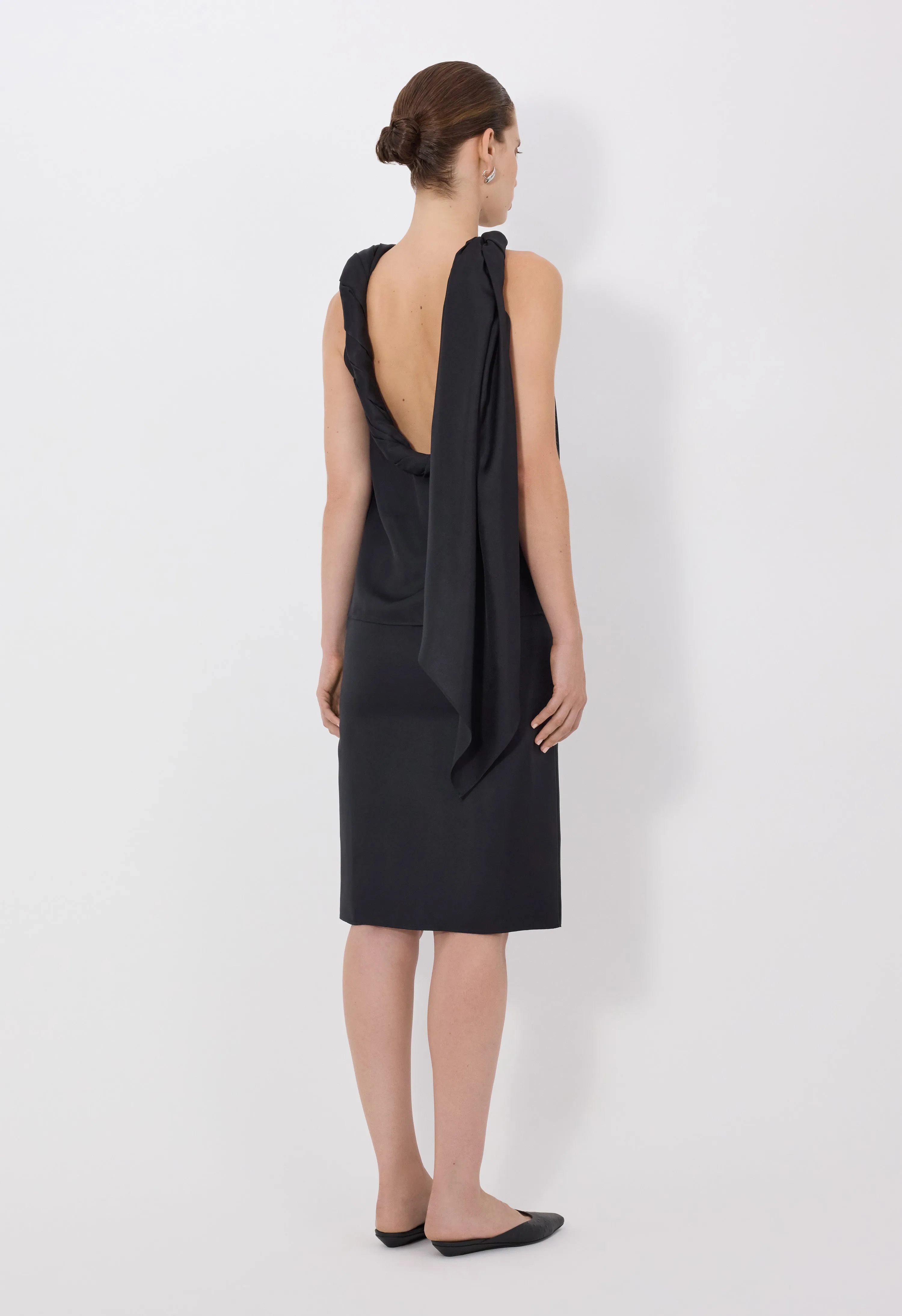 WILMA Twisted collar top sold by Loulou De Saison