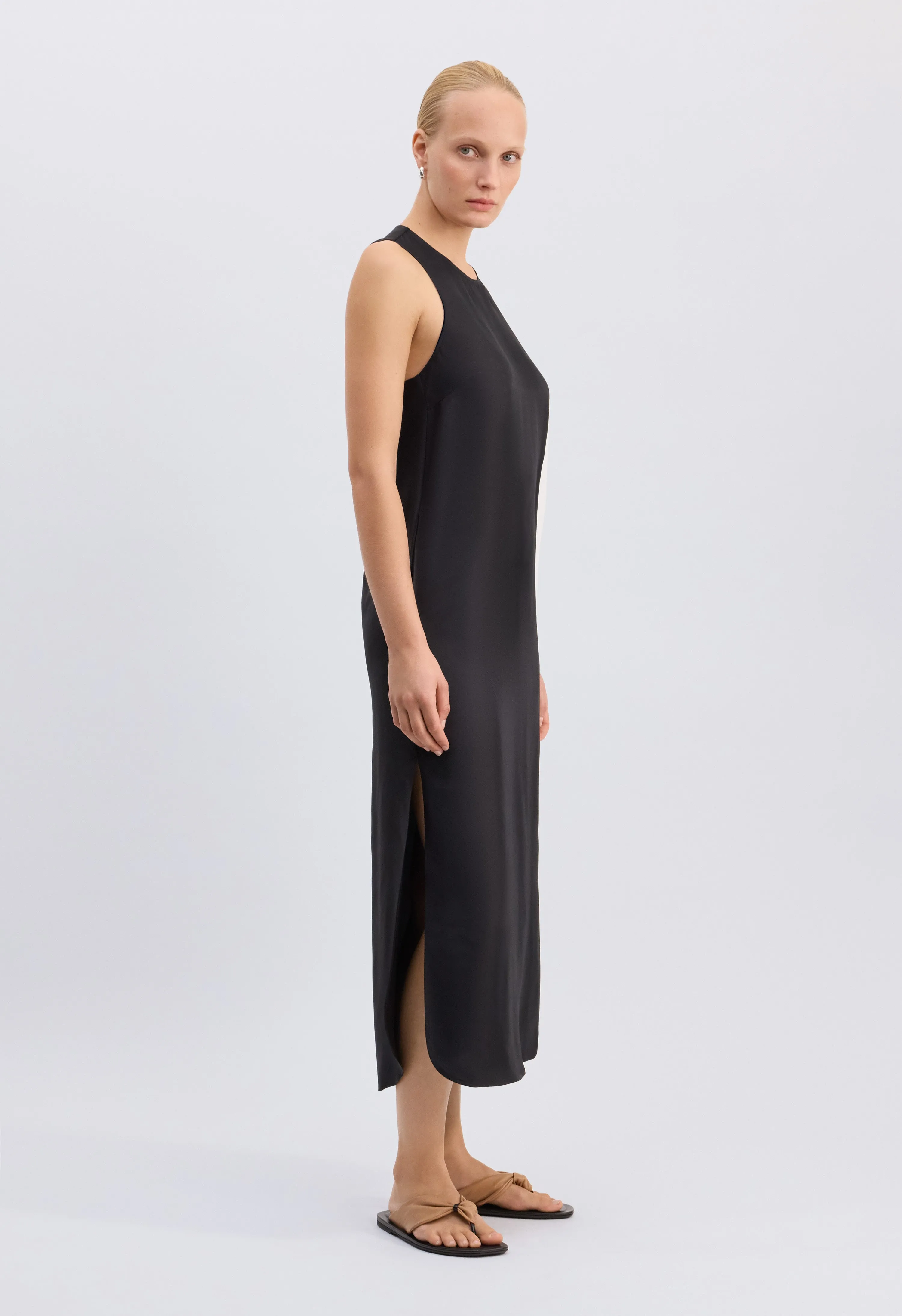 PALOMA Long silk dress sold by Loulou De Saison product image thumbnail 3