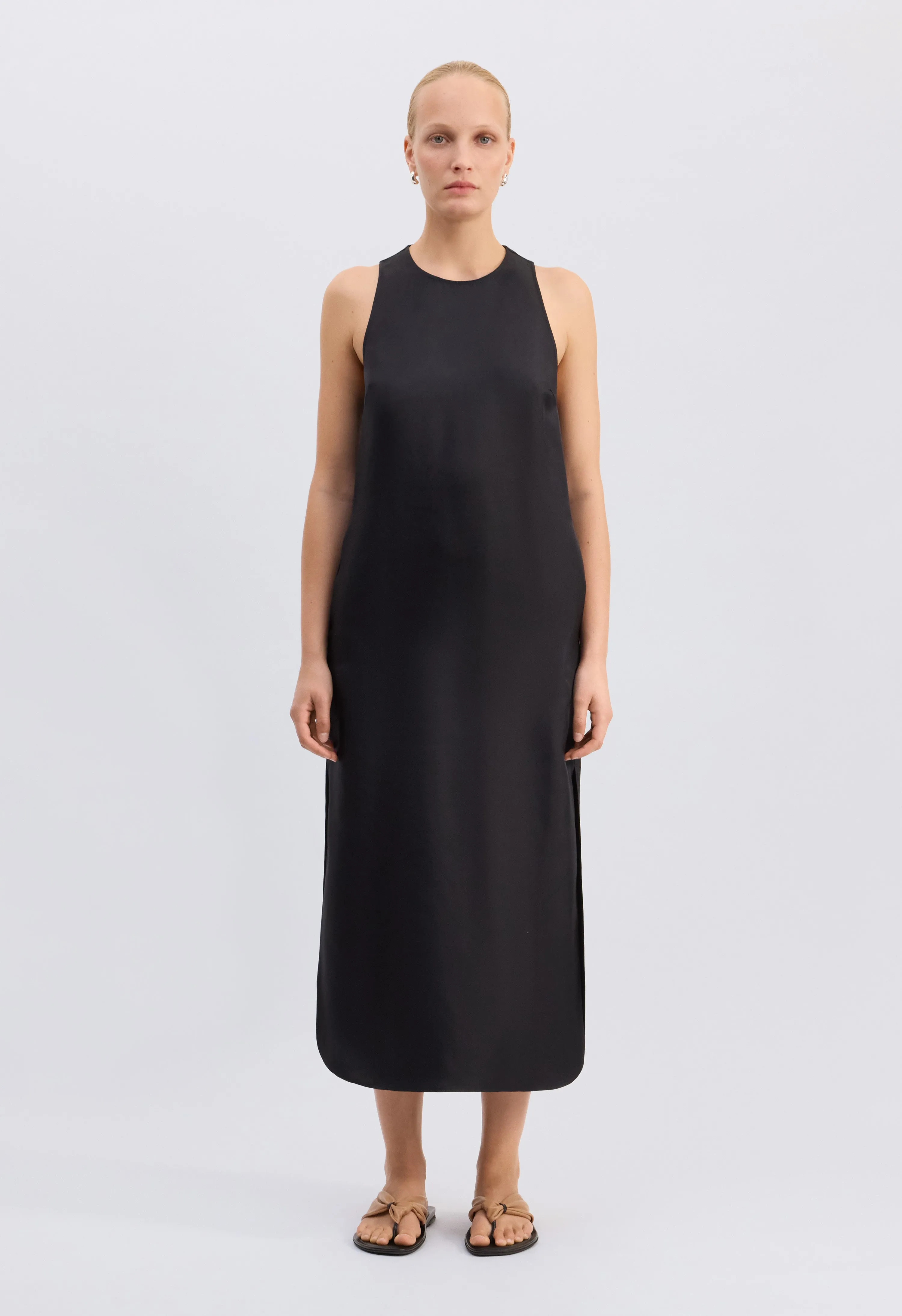 PALOMA Long silk dress sold by Loulou De Saison