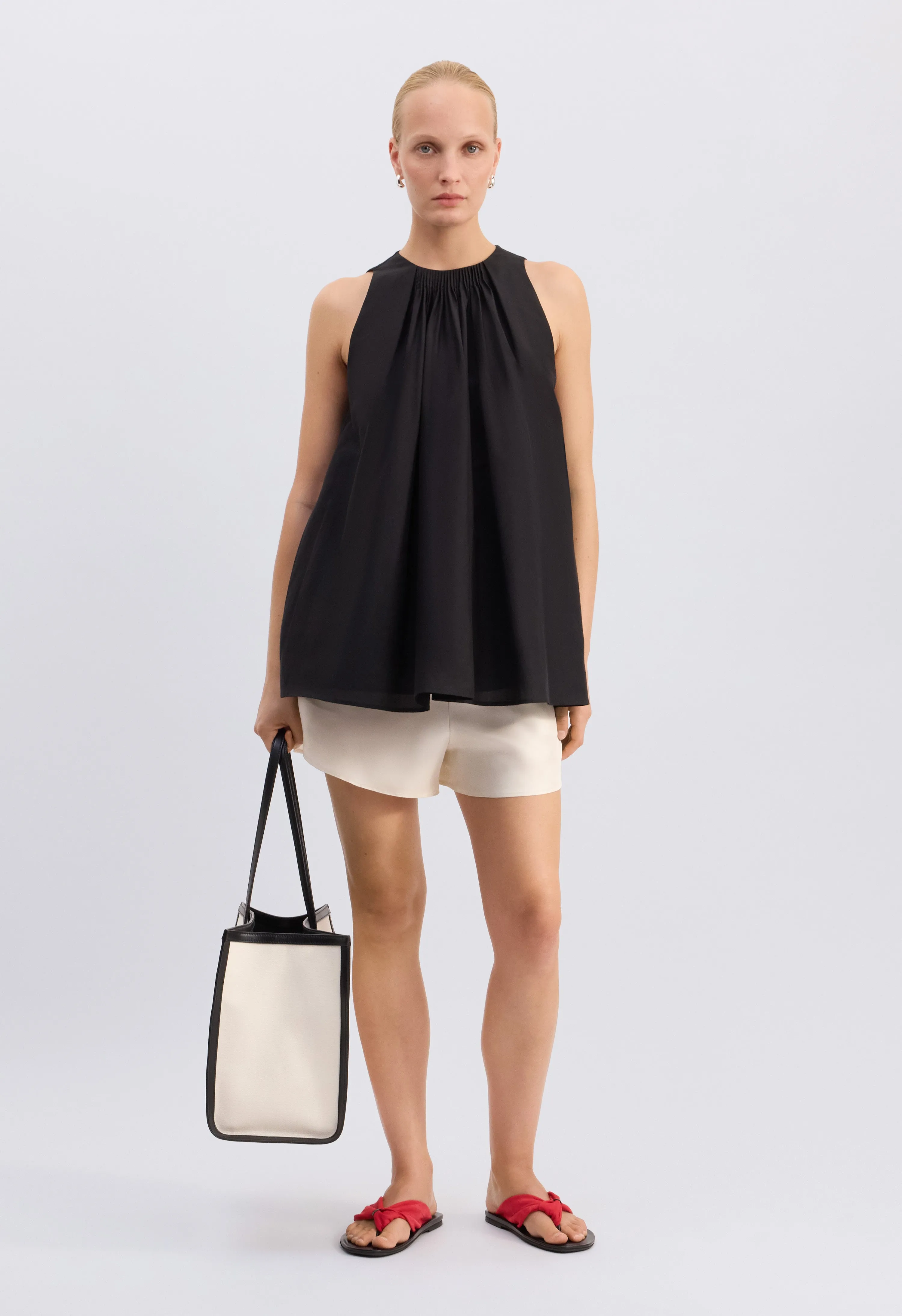 LIAO Flaring gathered top sold by Loulou De Saison