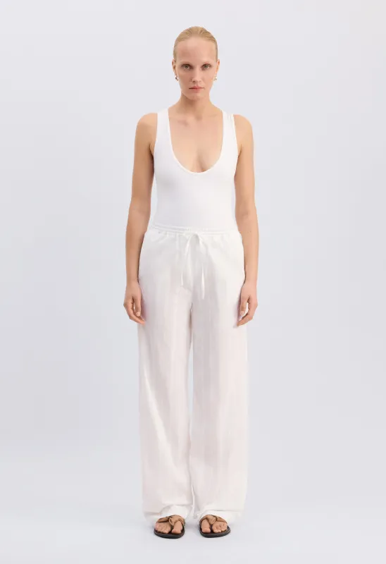 MACAO Straight-leg trousers made by Loulou De Saison