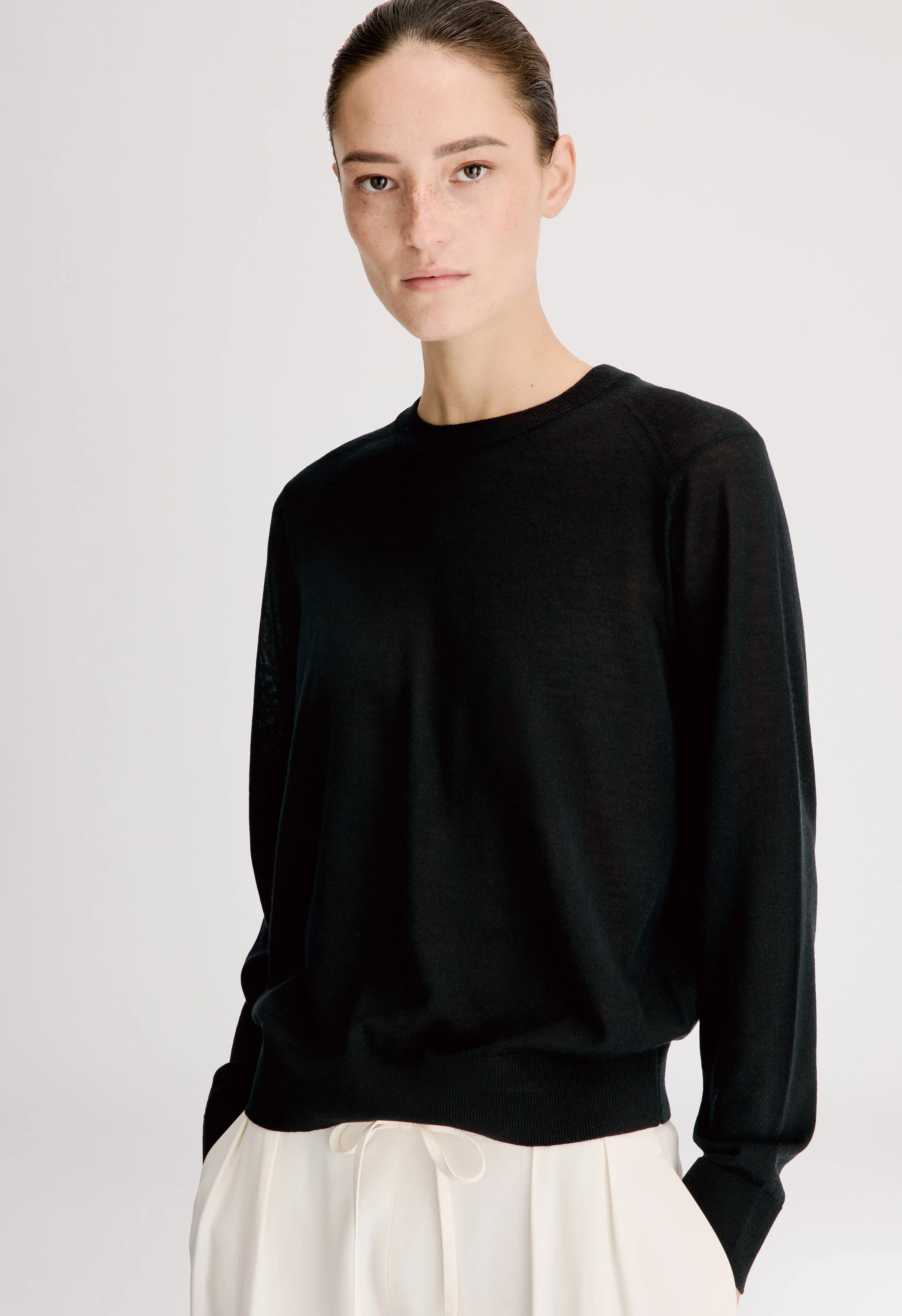 DITTO LDS Fine knit cashmere sweater sold by Loulou De Saison product image thumbnail 4
