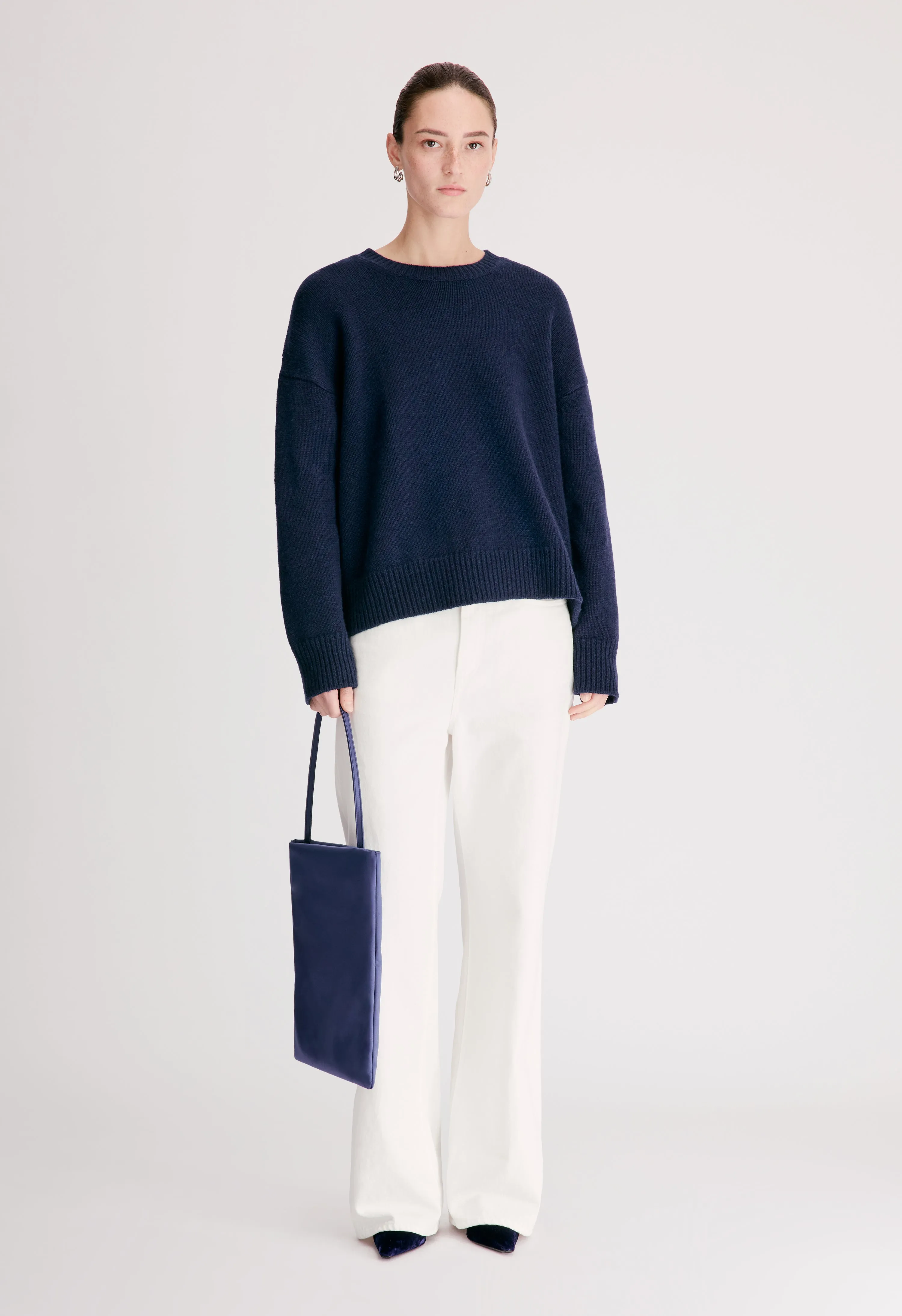 PIA LDS OVERSIZED SWEATER sold by Loulou De Saison