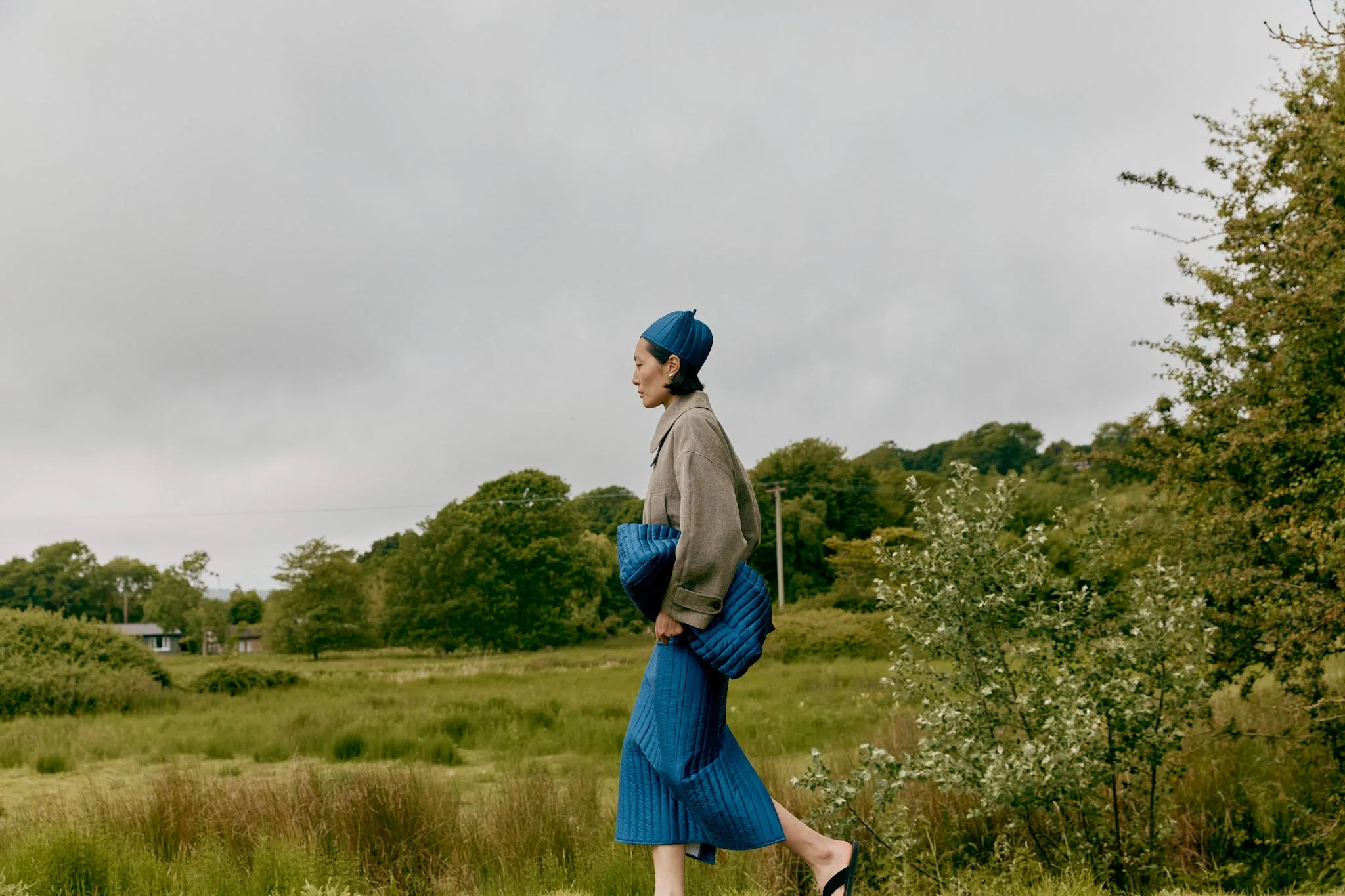 QUILTED SILK DUPION LARGE CLUTCH BAG sold by Cawley product image thumbnail 2