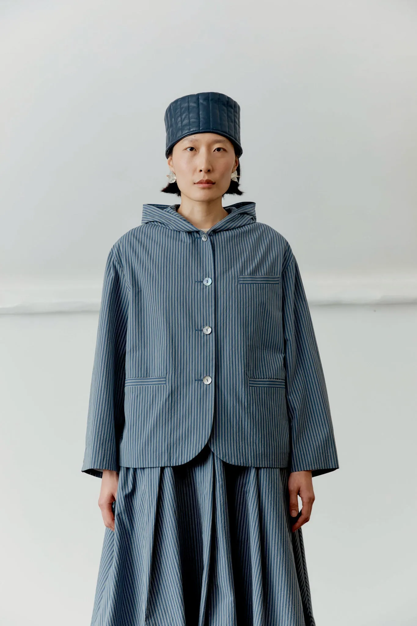 JAPANESE WASHED TYPEWRITER COTTON REEVA HOODED SHIRT sold by Cawley product image thumbnail 2